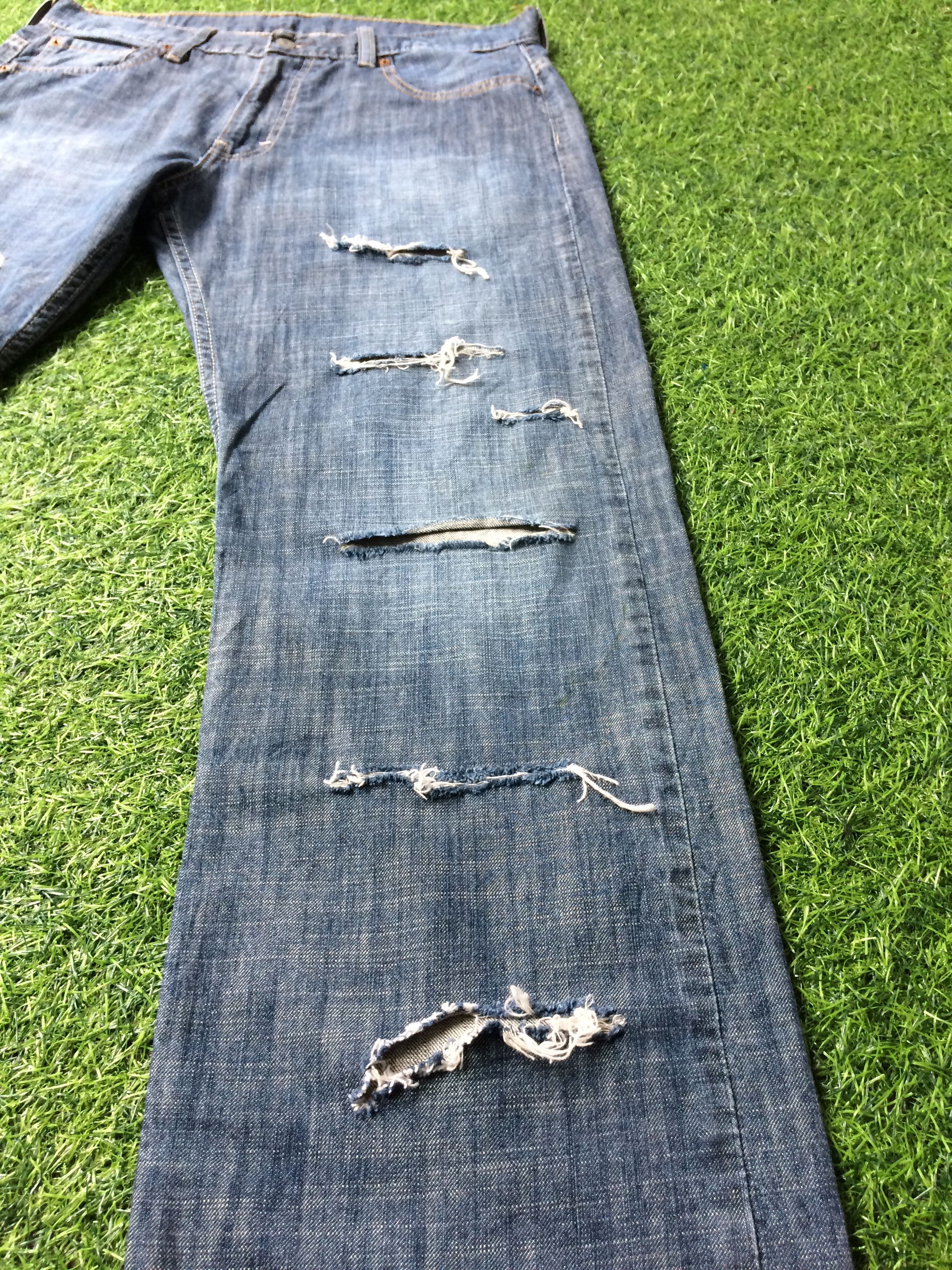 Levi's × Vintage Blue Wash Levis 569 Ripped Jeans-B-489 Size US 34 / EU 50 - 4 Thumbnail