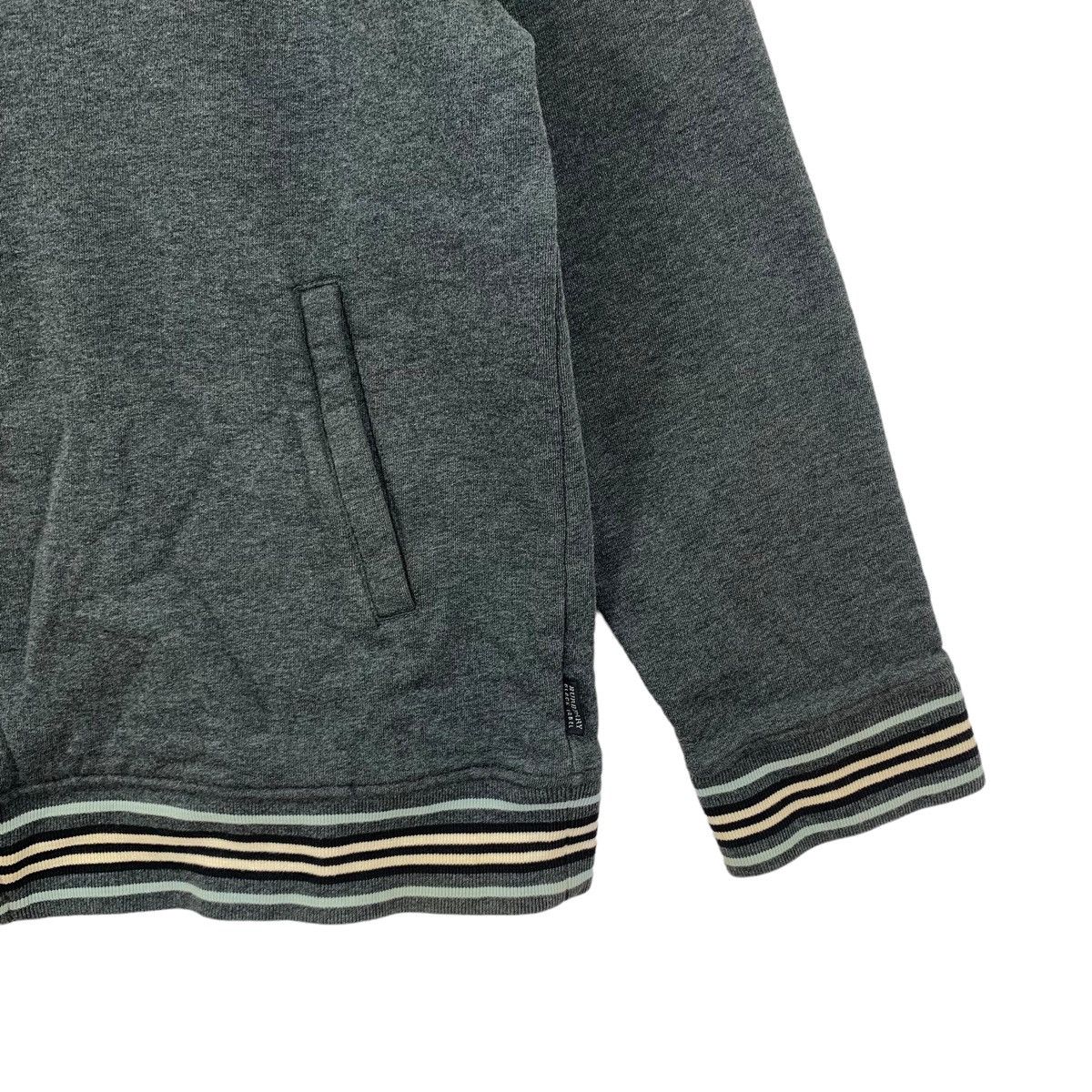 Burberry Vintage Burberry Black Label Zipper Sweater Size US M / EU 48-50 / 2 - 4 Thumbnail