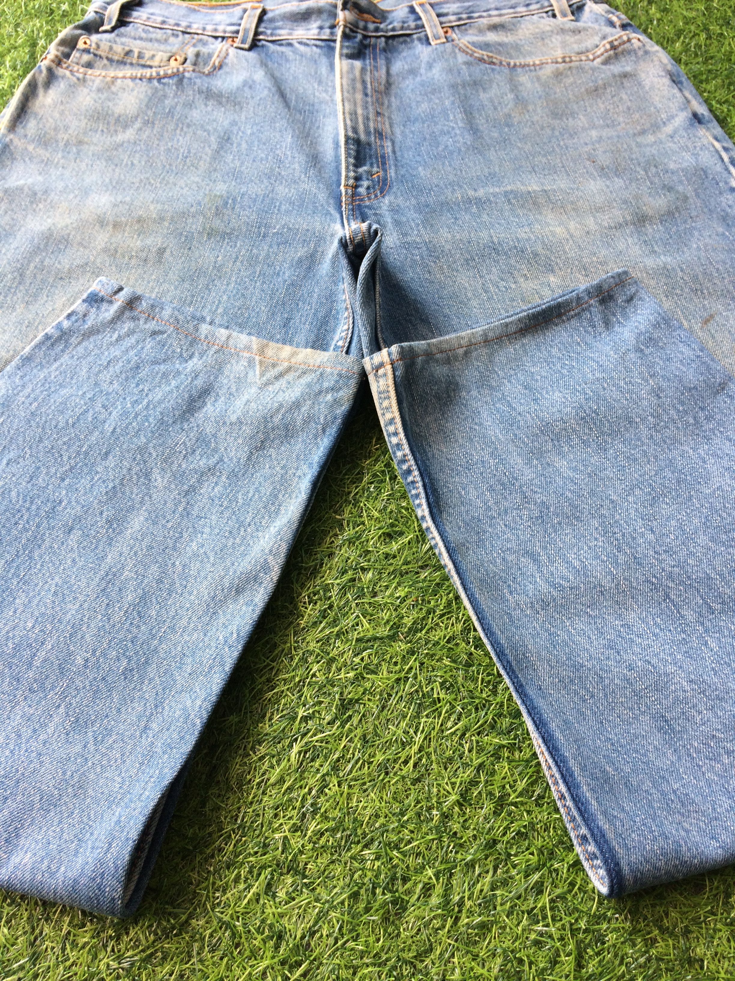 Levi's Vintage Blue Wash Levis 550 Jeans #B-747 Size US 37 - 5 Thumbnail