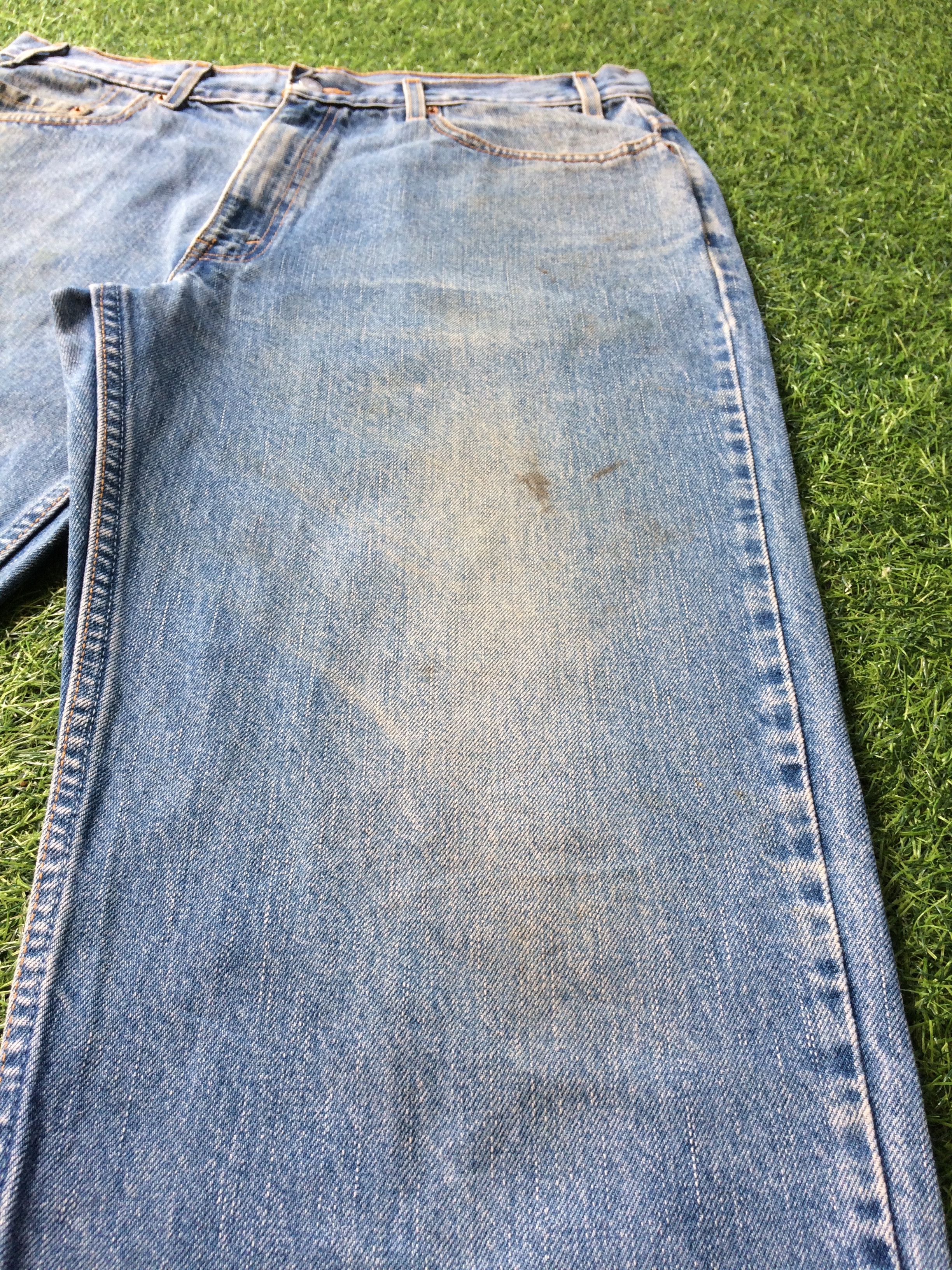 Levi's Vintage Blue Wash Levis 550 Jeans #B-747 Size US 37 - 7 Thumbnail