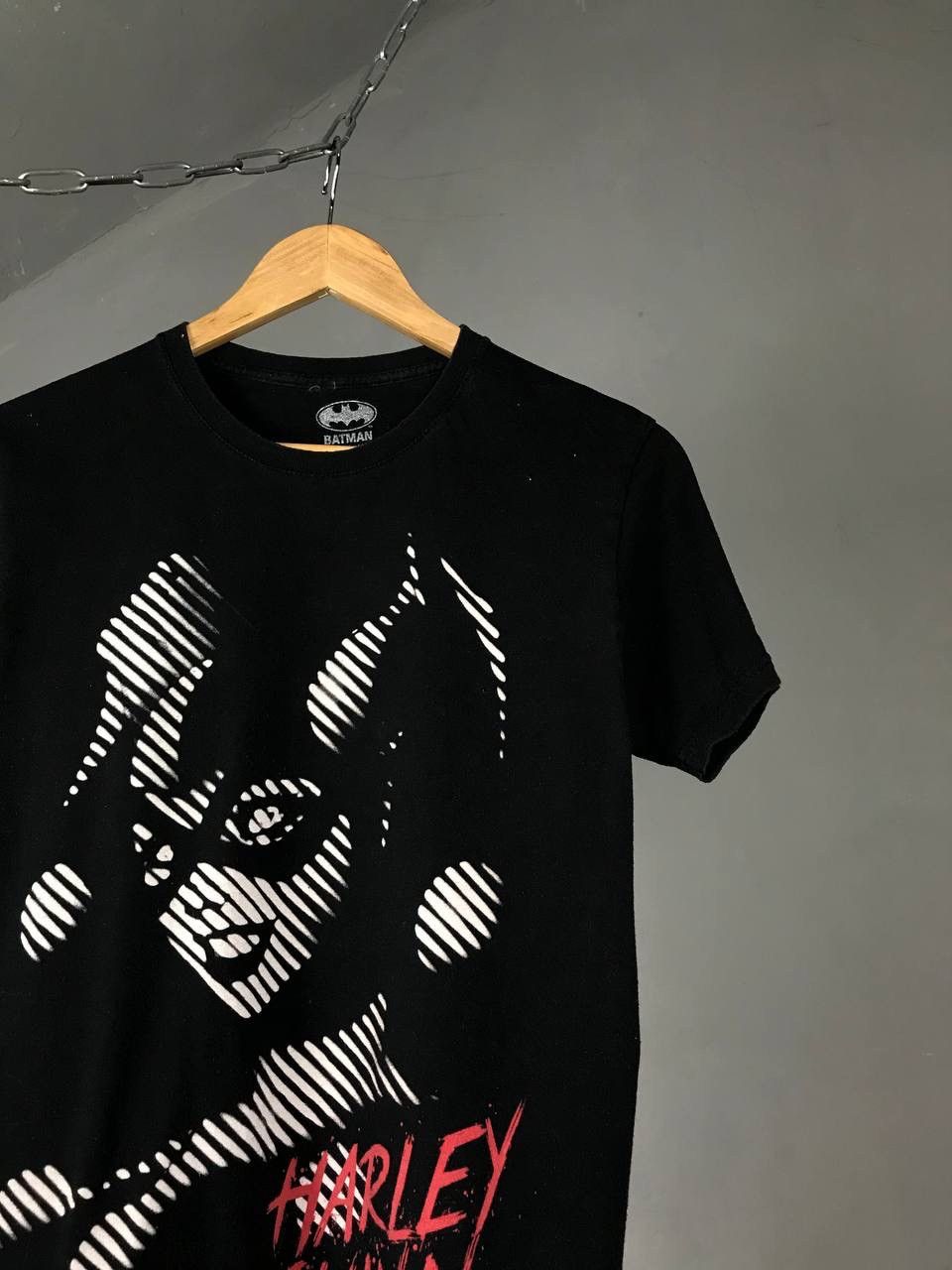 DC × DC Comics × Vintage Batman Harley Quinn DC Comics vintage tee Size US S / EU 44-46 / 1 - 2 Thumbnail