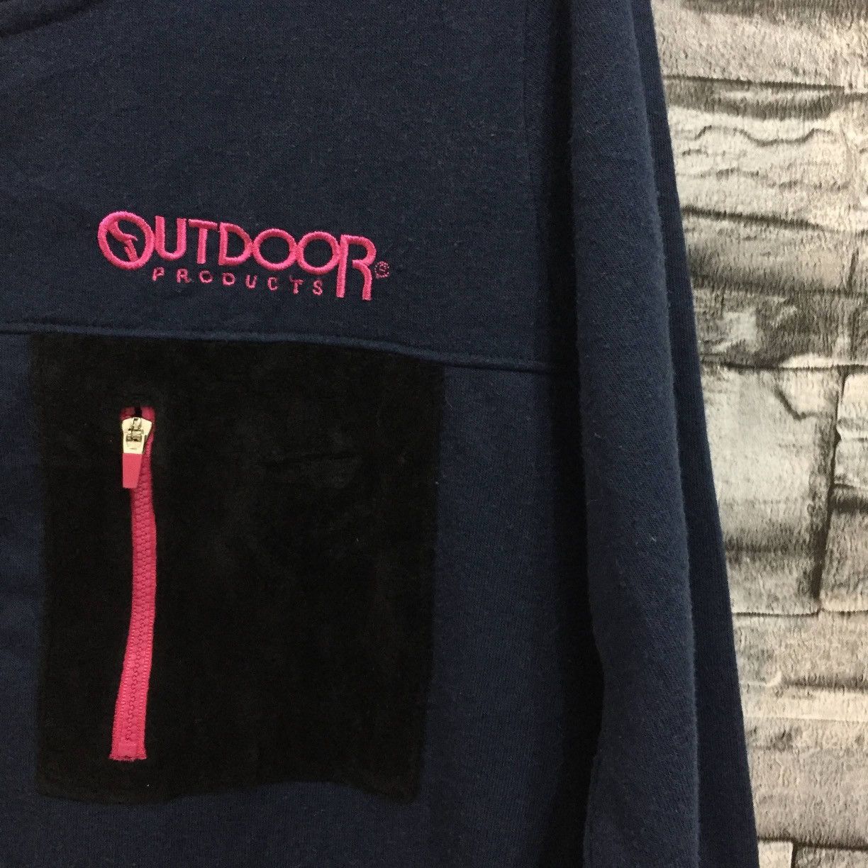 Vintage Vintage Outdoor Hoodie single pocket Hiking brand L fit M Size US M / EU 48-50 / 2 - 5 Thumbnail