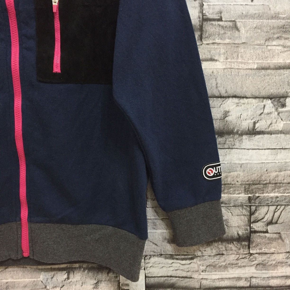 Vintage Vintage Outdoor Hoodie single pocket Hiking brand L fit M Size US M / EU 48-50 / 2 - 4 Thumbnail
