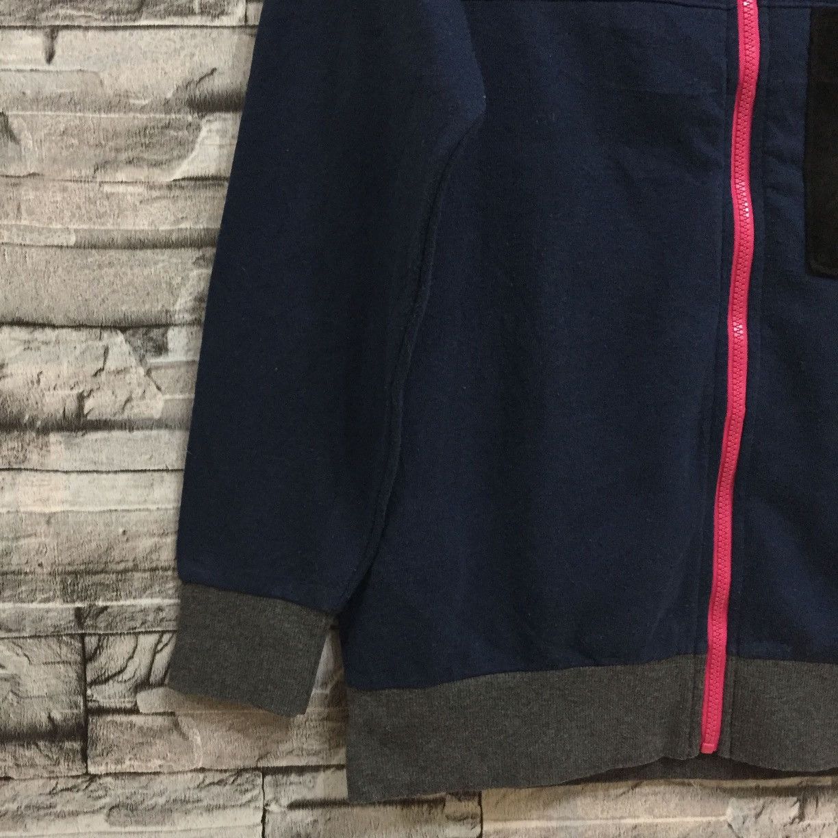 Vintage Vintage Outdoor Hoodie single pocket Hiking brand L fit M Size US M / EU 48-50 / 2 - 3 Thumbnail