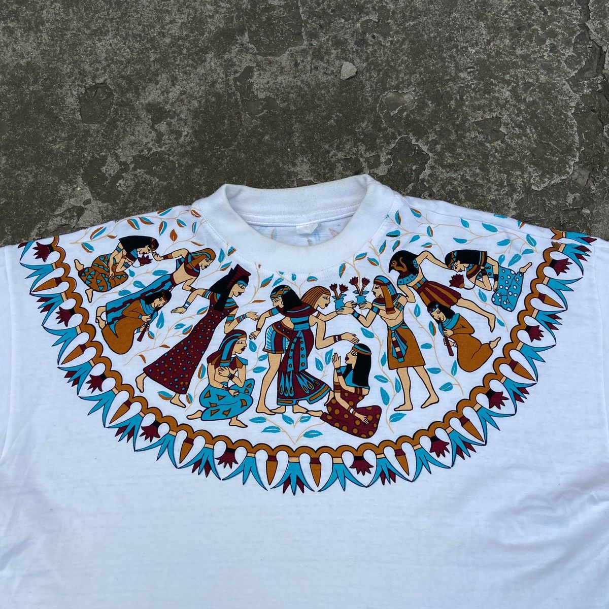 Vintage 1990s EGYPTIAN ARCHIVE SCRIPT VERY BEAUTIFUL ART TEE - № 400 Size US XL / EU 56 / 4 - 2 Thumbnail