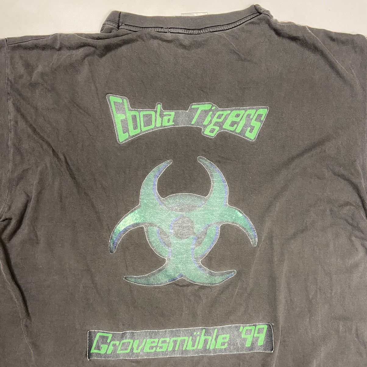 Other 1999 EBOLA TIGERS - BIOHAZARD VINTAGE BIOINFORMATIC TEE Size US L / EU 52-54 / 3 - 6 Thumbnail
