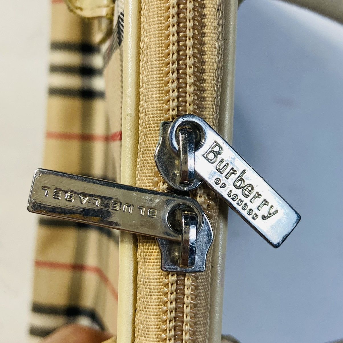 Burberry 1990s MONOGRAM BURBERRY VERY RARE BAG Size ONE SIZE - 5 Thumbnail