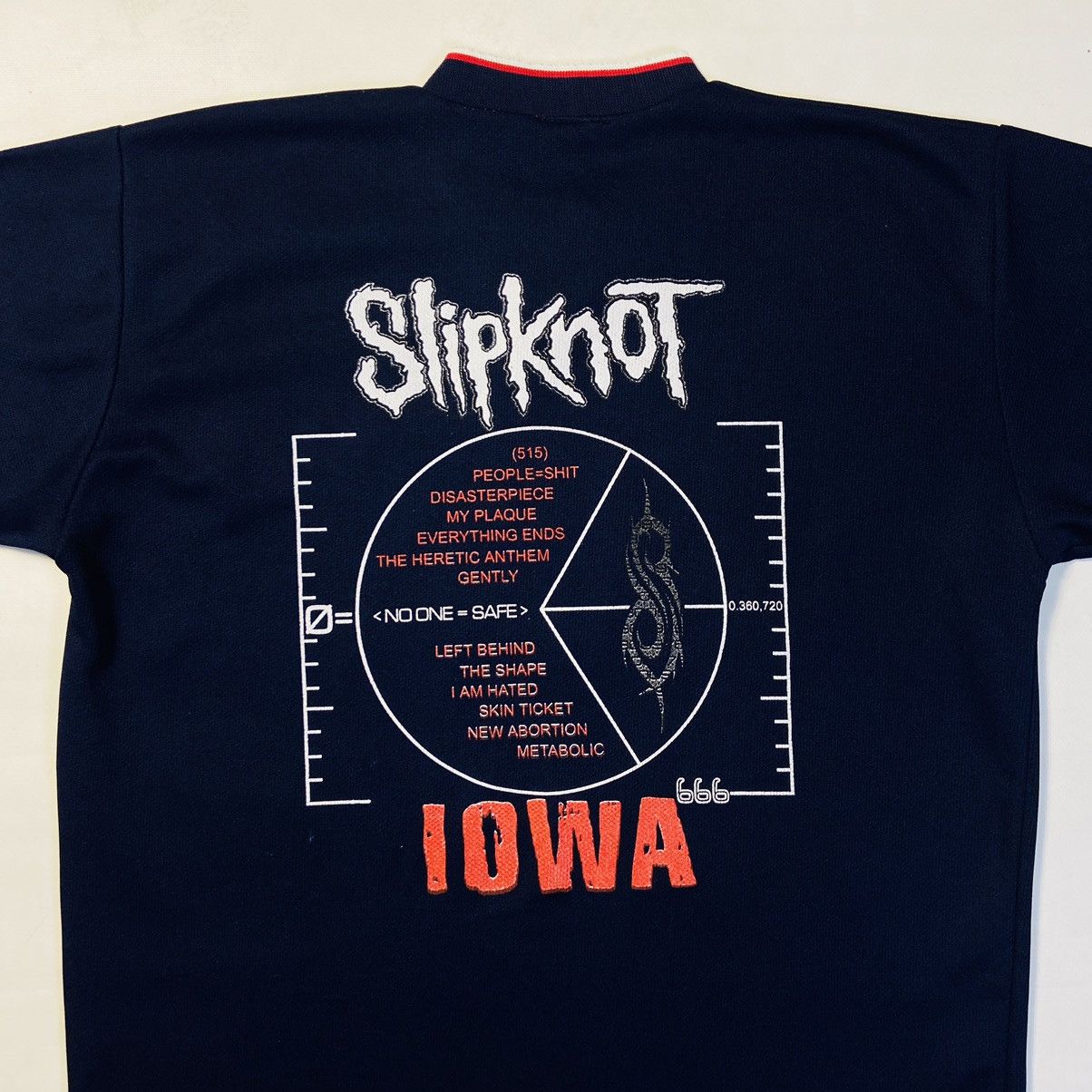 Band Tees 2001 SLIPKNOT IOWA ULTRA RARE Y2K VINTAGE JERSEY TEE - № 272 Size US L / EU 52-54 / 3 - 3 Thumbnail