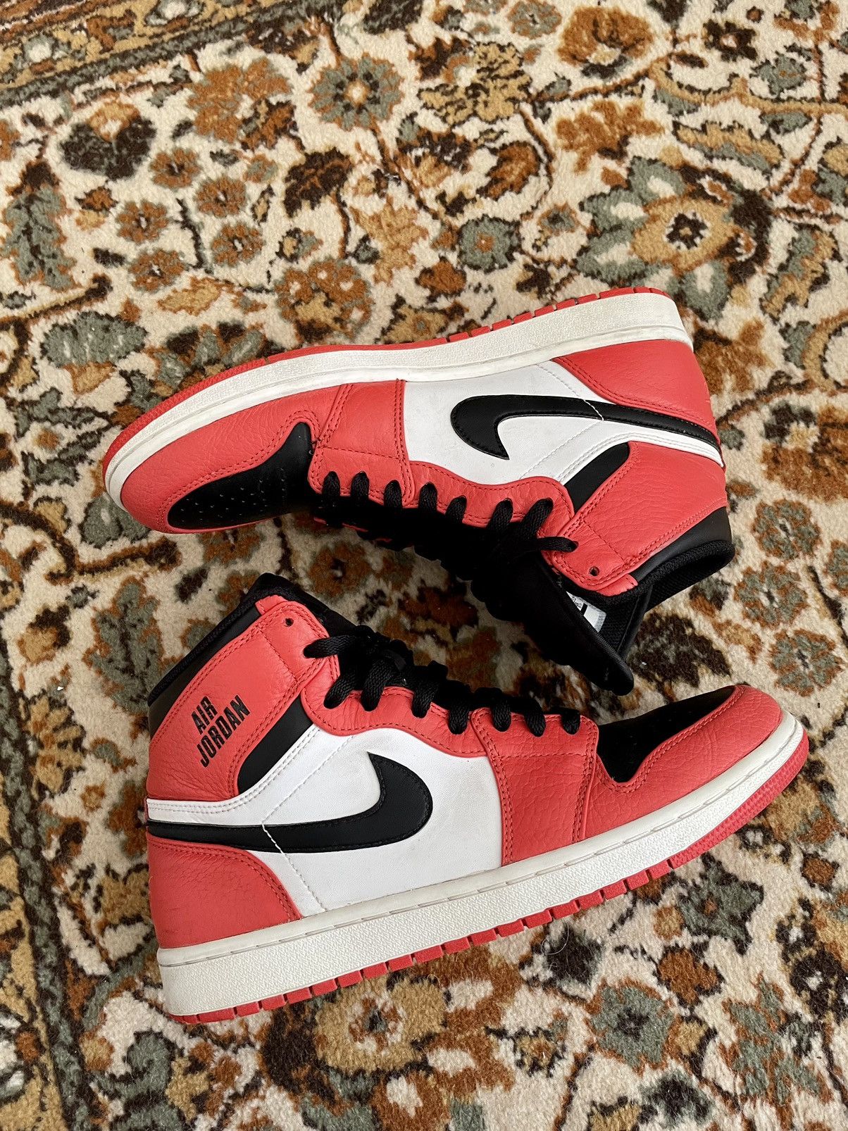 Jordan Brand Nike Air Jordan 1 Rare Air Max Orange / Black 332550-800 Size US 10 / EU 43 - 4 Thumbnail