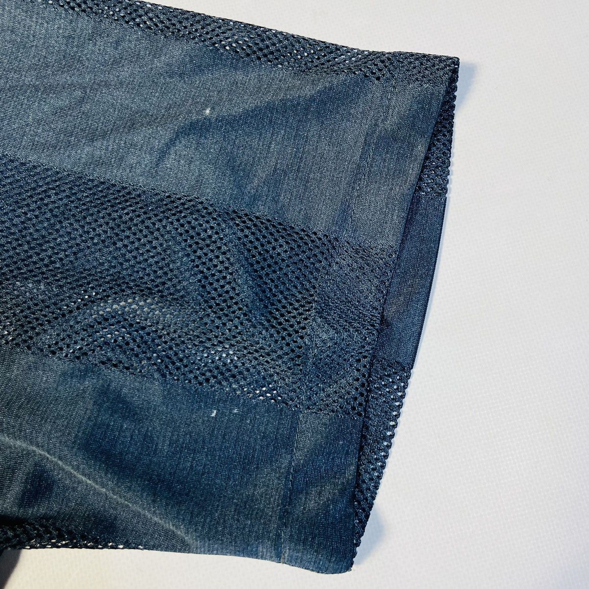 Japanese Brand 1990s JAPANESE MESH AWESOME VINTAGE RARE SHIRT - 635 Size US L / EU 52-54 / 3 - 9 Thumbnail