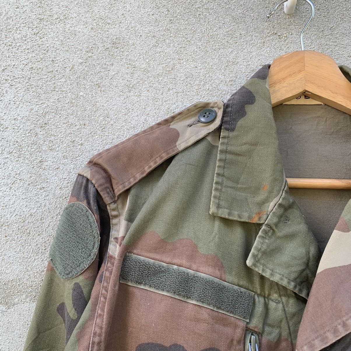 Vintage VINTAGE ARMY CAMO JUNGLE RARE MULTI JACKET Size US M / EU 48-50 / 2 - 3 Thumbnail