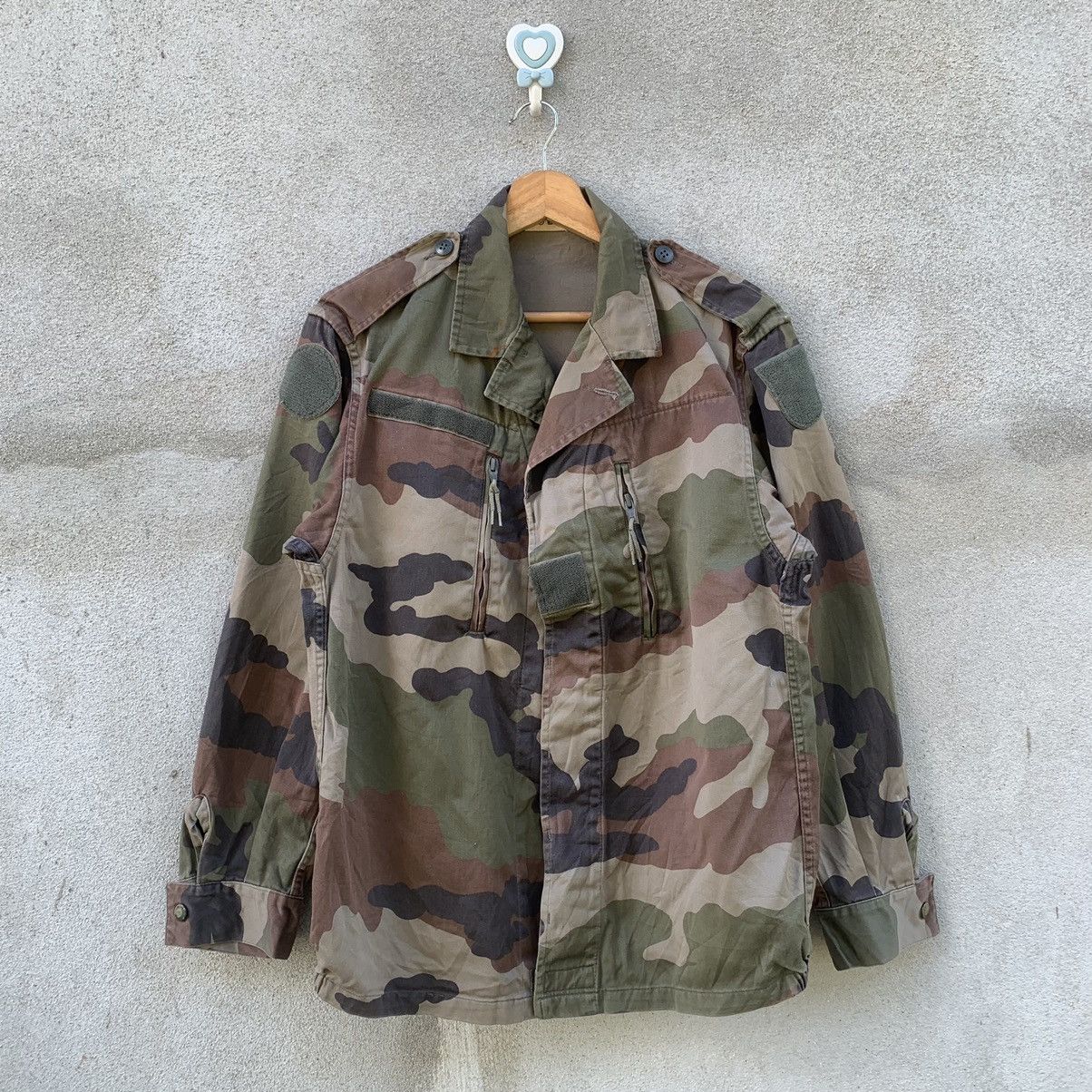 Vintage VINTAGE ARMY CAMO JUNGLE RARE MULTI JACKET Size US M / EU 48-50 / 2 - 1 Thumbnail