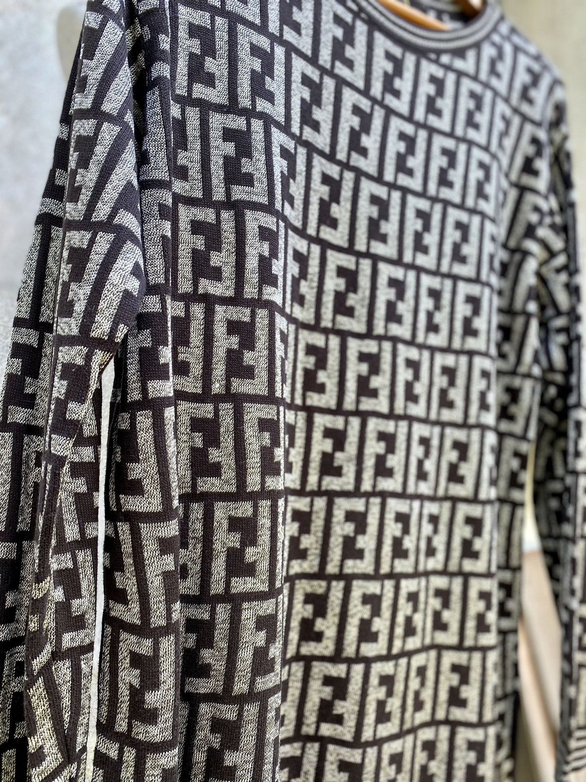 Fendi Luxurious Viscose cotton pullover by FENDI Size US M / EU 48-50 / 2 - 5 Thumbnail