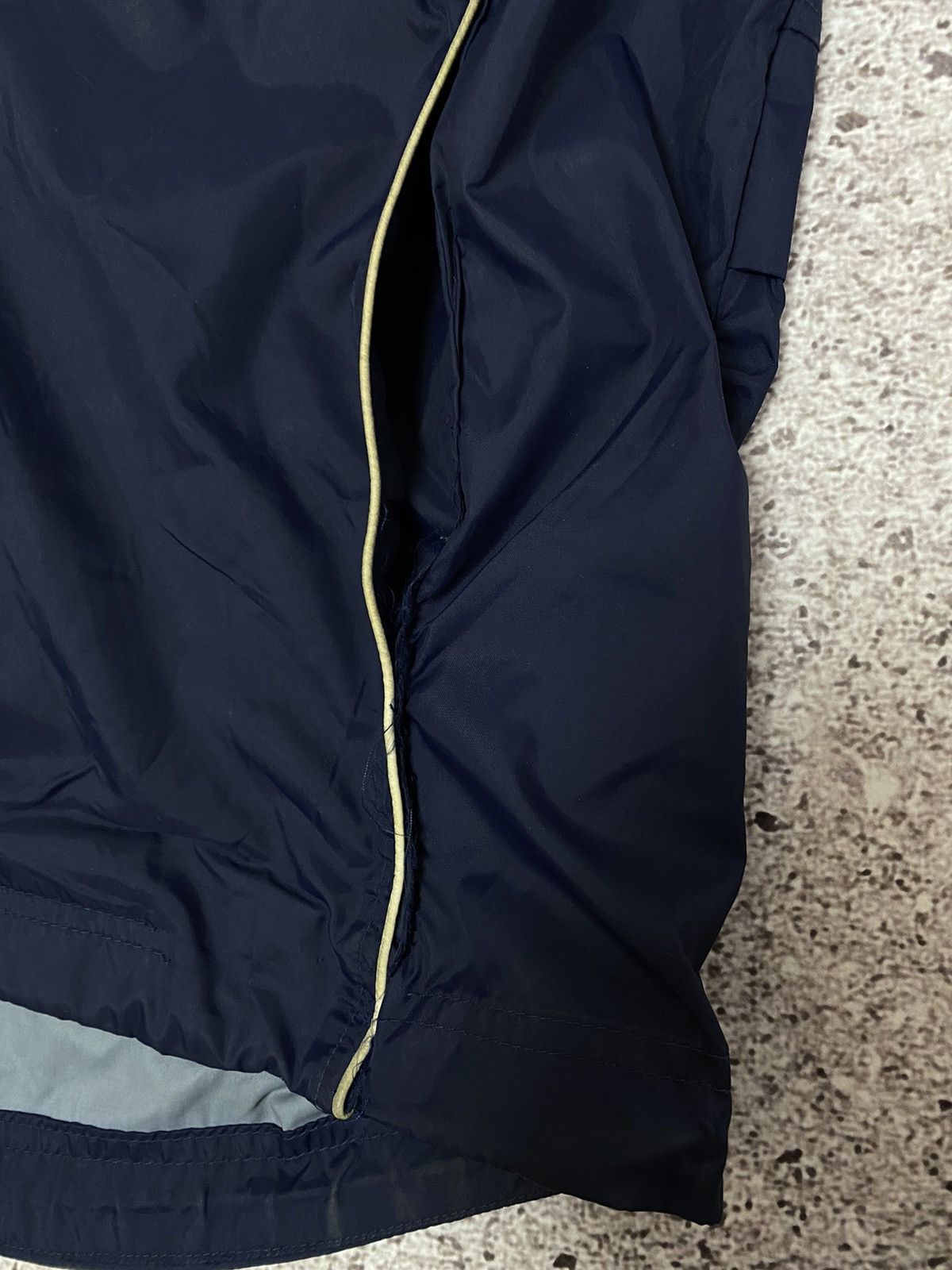 Nike × Vintage Vintage 90’s Nike Big Swoosh Logo Jacket Y2K Size US XL / EU 56 / 4 - 10 Thumbnail