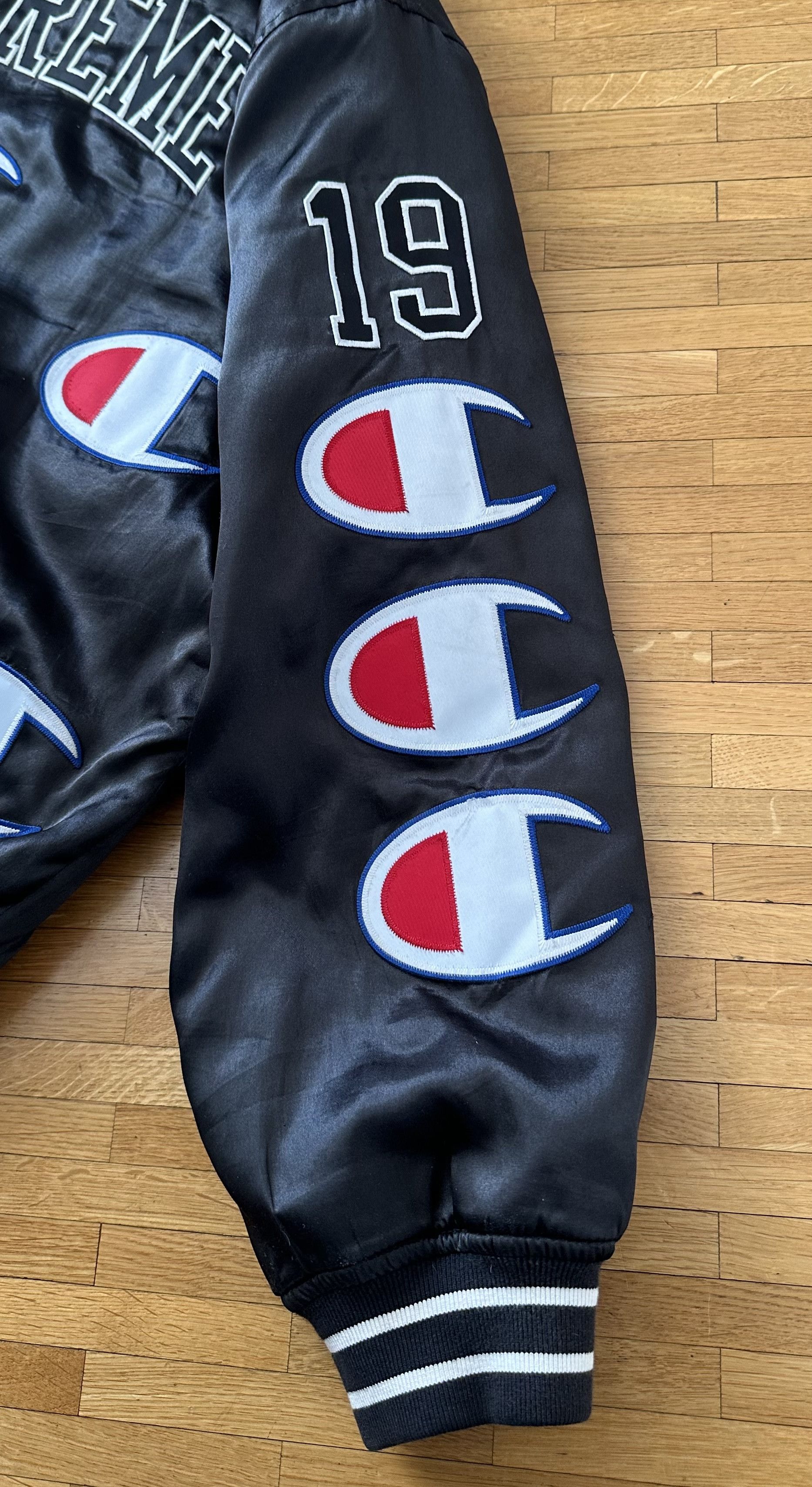 Champion × Supreme Supreme x Champion Varsity Black Jacket size S Size US S / EU 44-46 / 1 - 4 Thumbnail