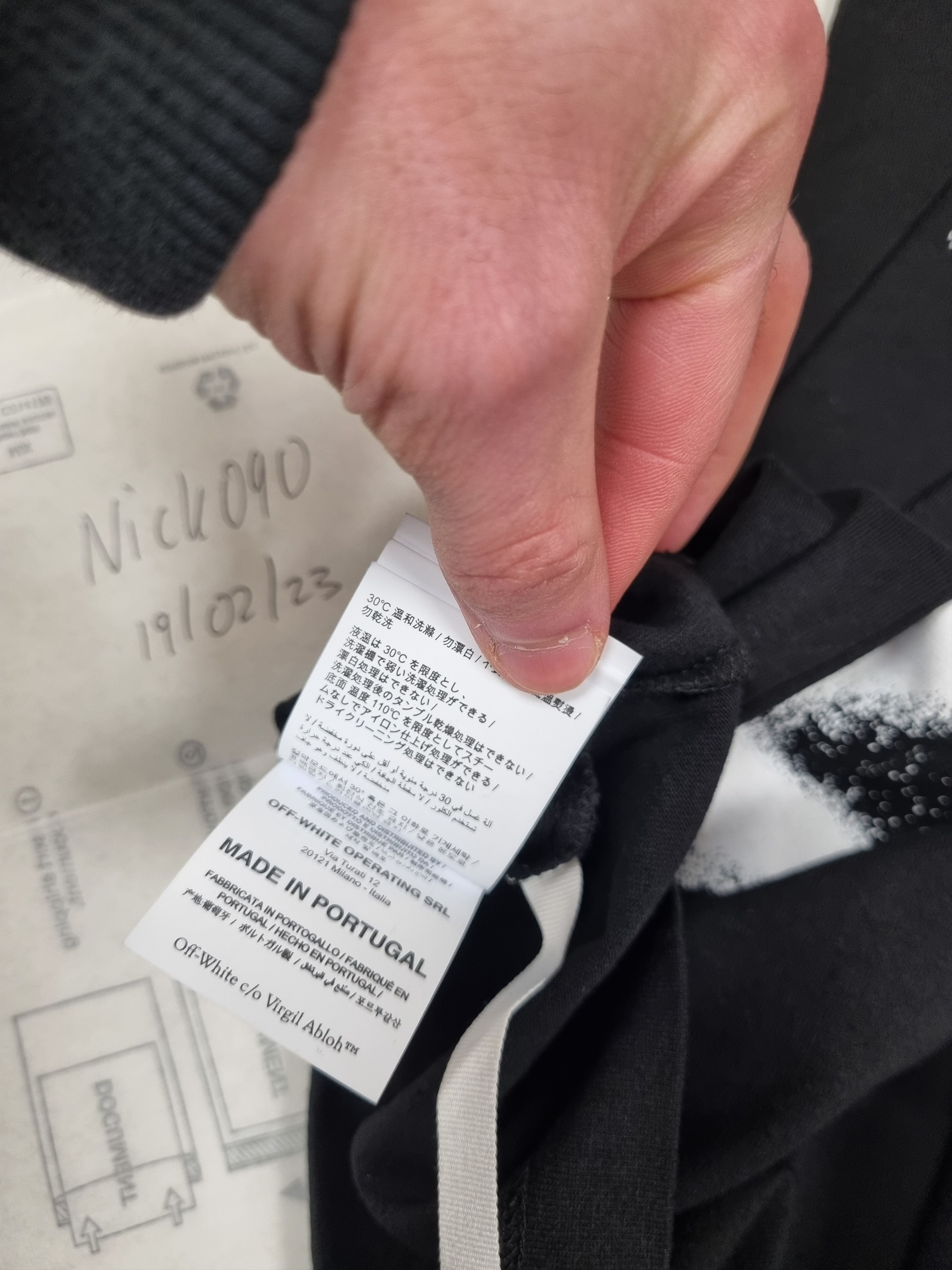 Off-White Off White Spray Long Sleeve Arrows Black Virgil New XXS Size US XXS / EU 40 - 6 Thumbnail