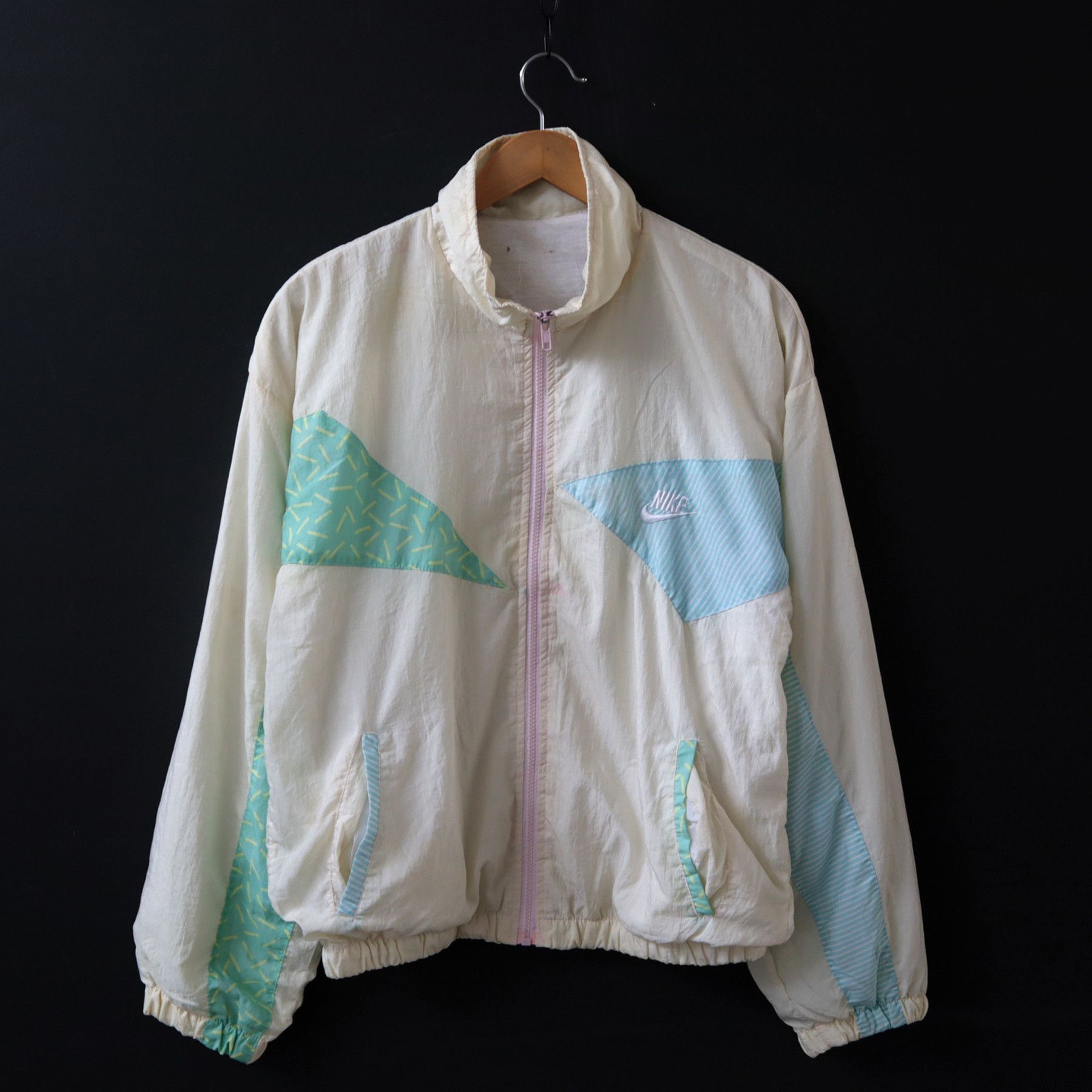 NIKE Embroidered Small Logo Bomber Windbreaker
