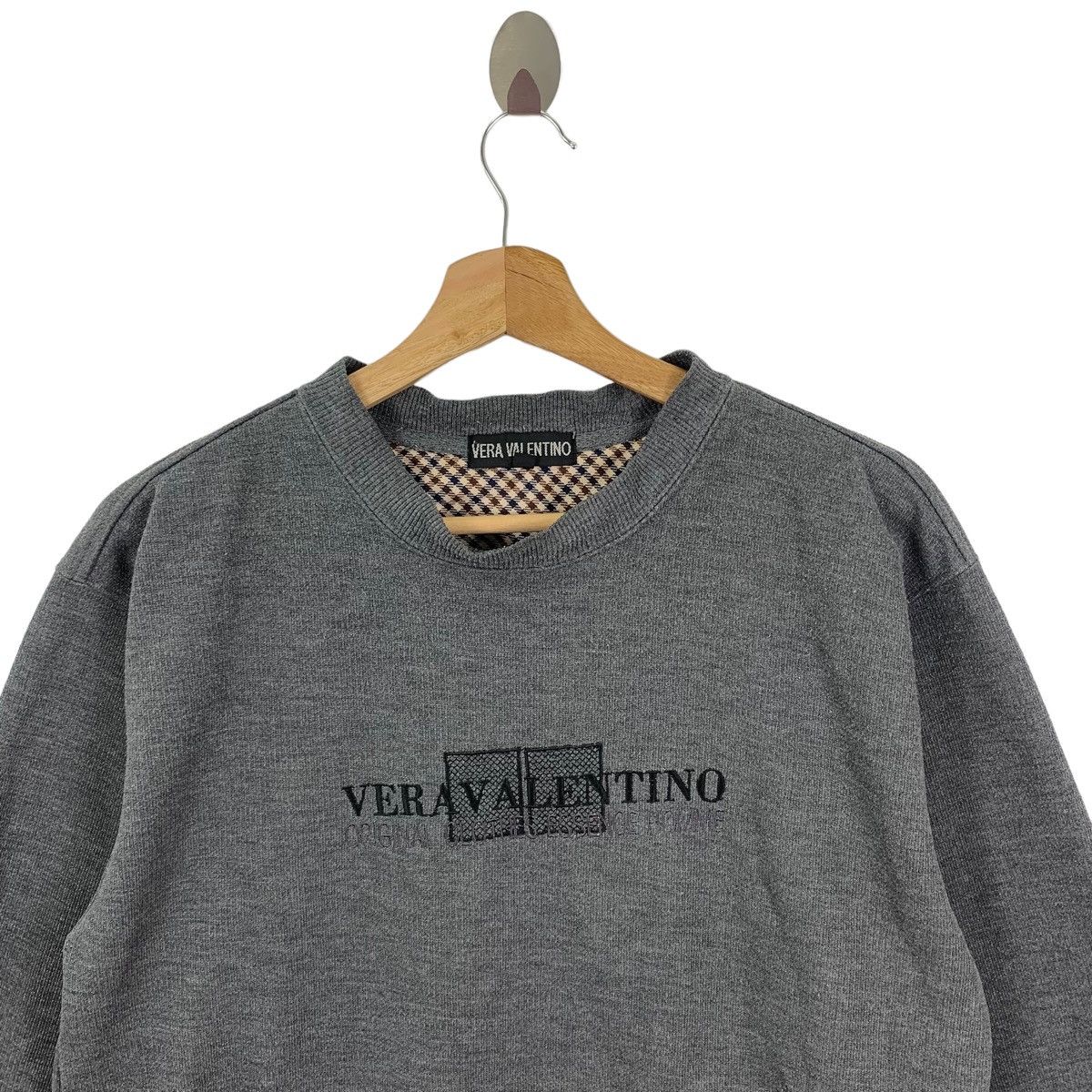 Vintage Vera Valentino Italy Crewneck Pullover Sweater