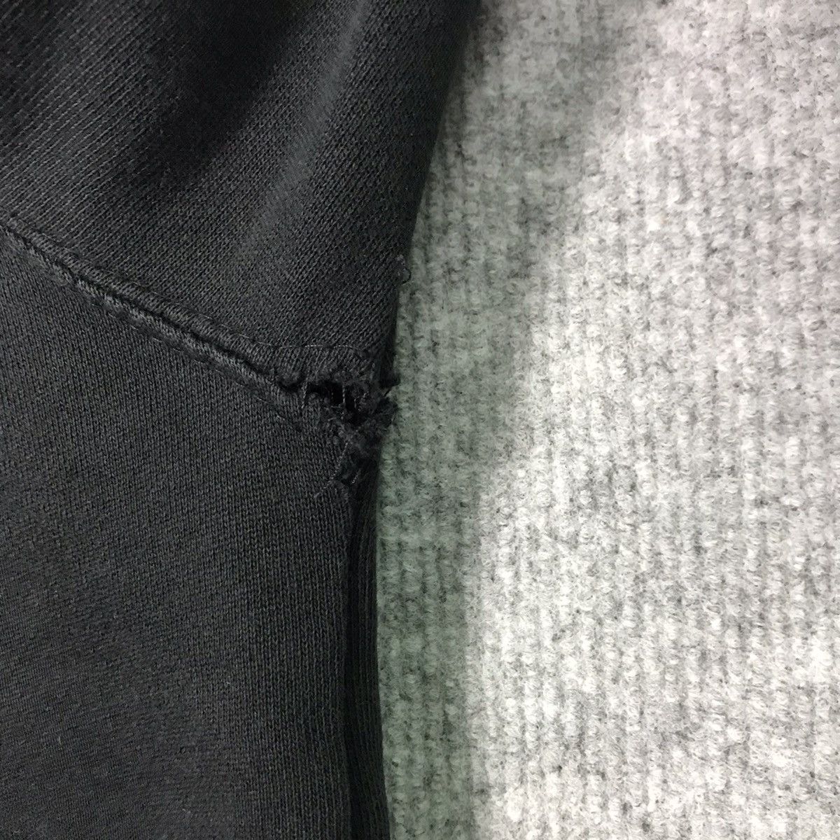 Stussy × Vintage Vintage Stussy Embroidery Distressed Black sweatshirt Size US M / EU 48-50 / 2 - 8 Thumbnail