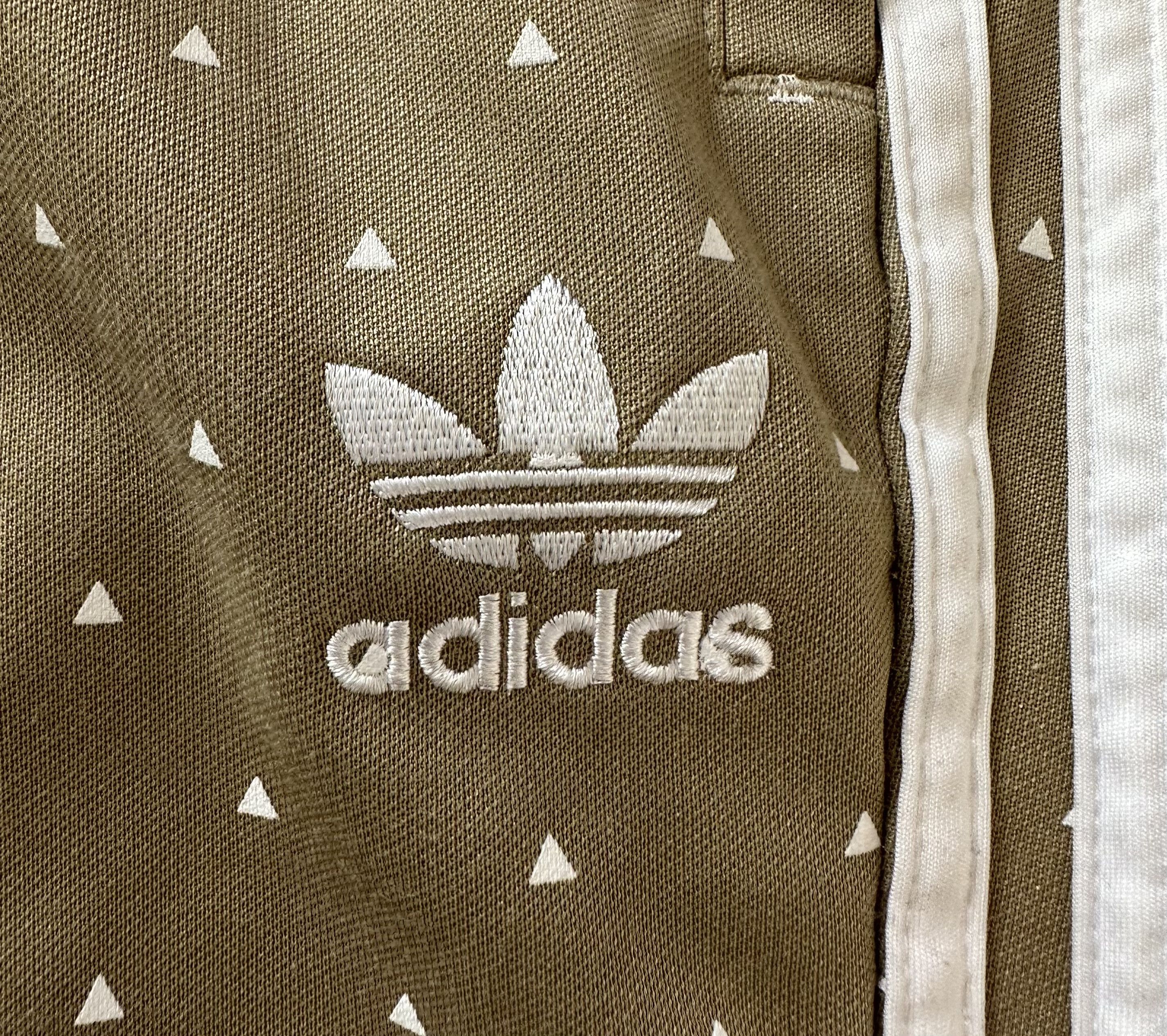 Adidas × Pharrell Mocha Adidas x Pharrell Sweatpants size M Size US 32 / EU 48 - 4 Thumbnail