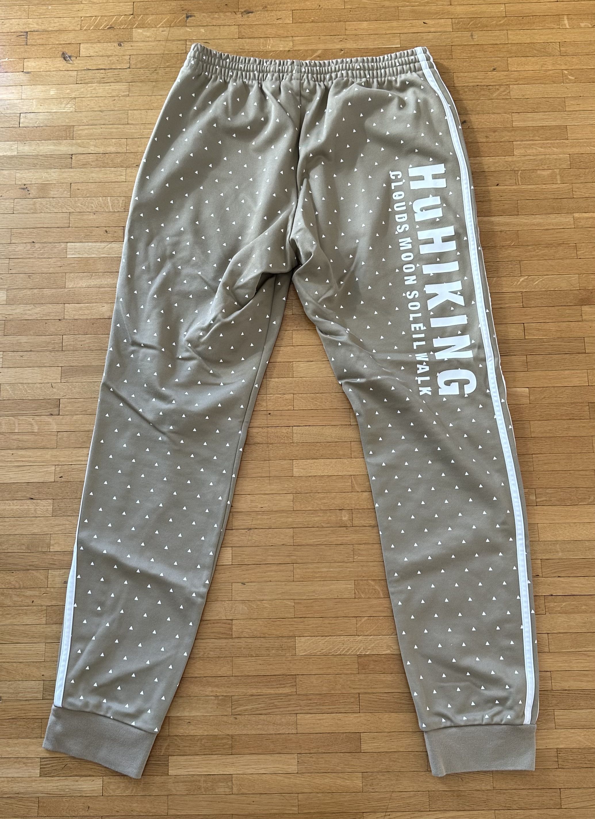 Adidas × Pharrell Mocha Adidas x Pharrell Sweatpants size M Size US 32 / EU 48 - 2 Thumbnail