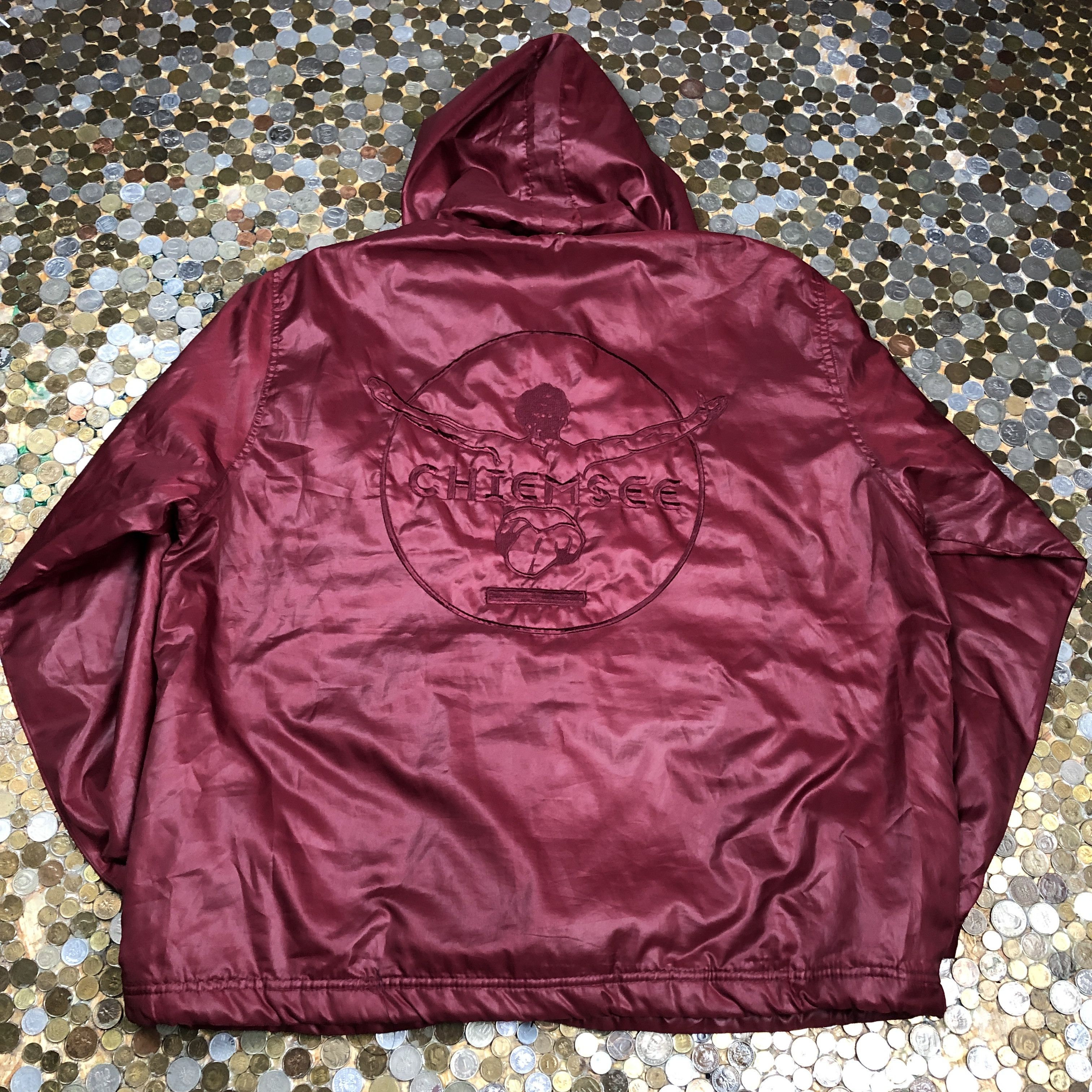 Vintage Chiemsee Vintage light jacket big logo on back 90's Size US L / EU 52-54 / 3 - 1 Thumbnail