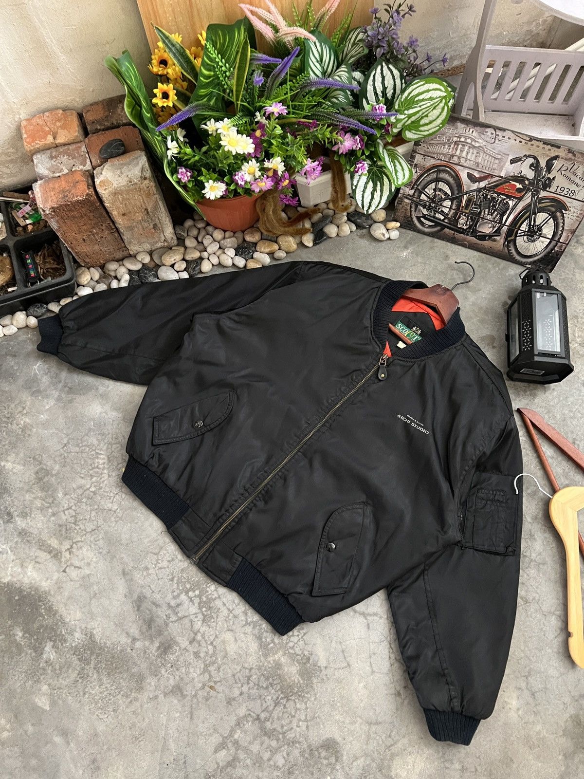 Vintage Vintage 🏴‍☠️🖤 Aichi Studio Black Bomber Jacket Size US M / EU 48-50 / 2 - 1 Thumbnail