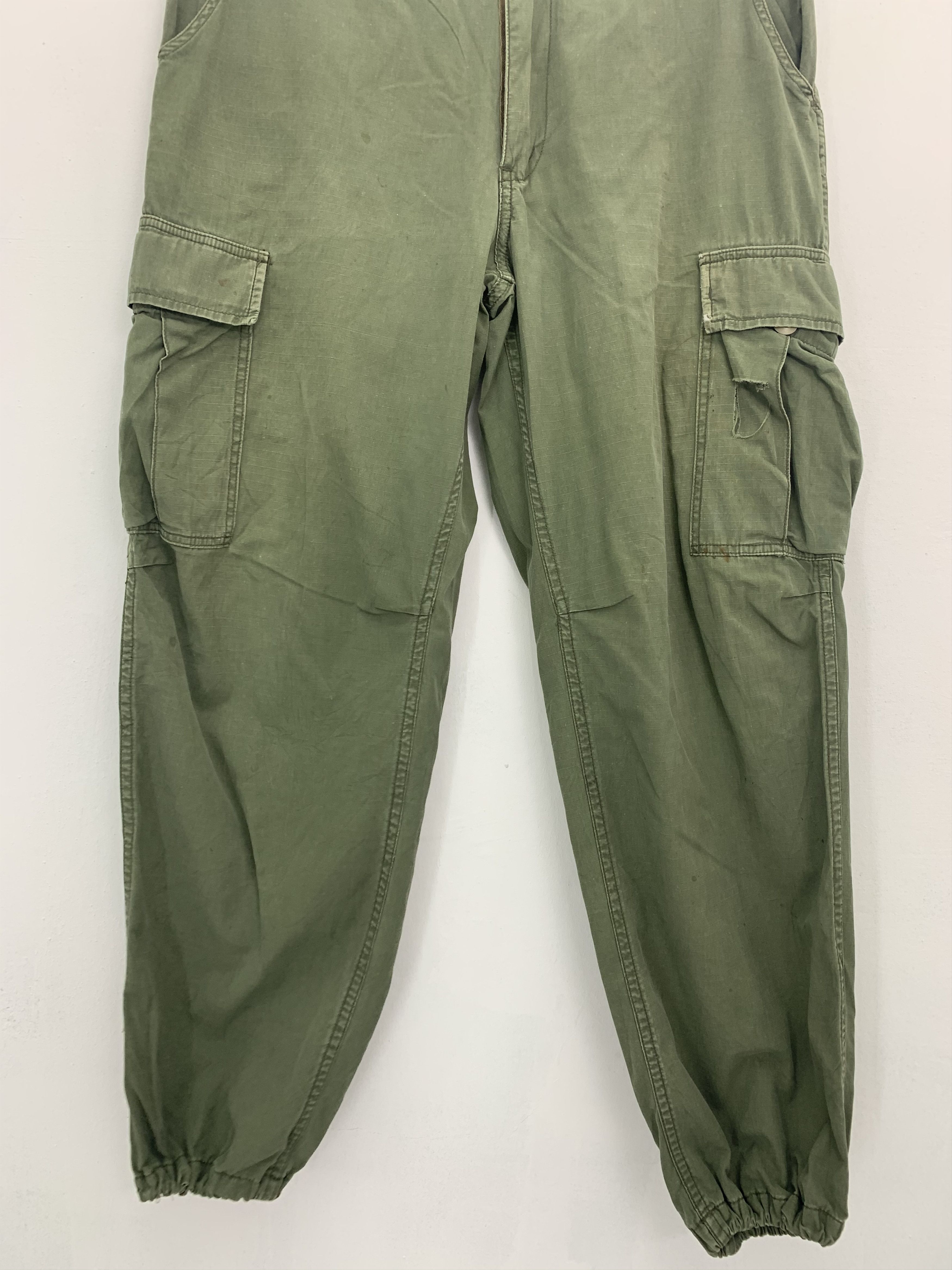 Japanese Brand Cargo Pants Japanese Branded Streetwear pants #177 Size US 33 - 4 Thumbnail