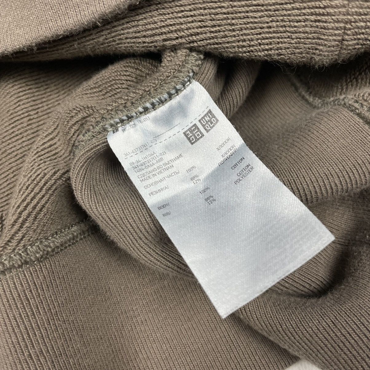 Uniqlo Uniqlo Khaki Hoodie Sweatshirt Size M Color Khaki Boxy Fit Size US M / EU 48-50 / 2 - 7 Thumbnail