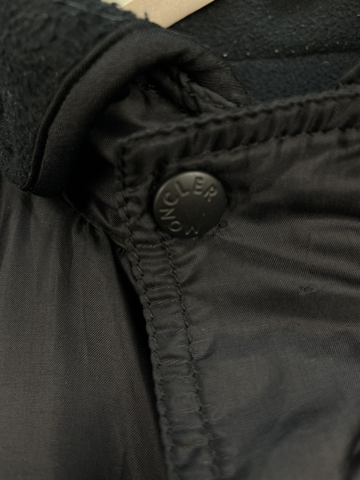Moncler Vintage Moncler reversible jacket with hoodie Size US L / EU 52-54 / 3 - 7 Thumbnail