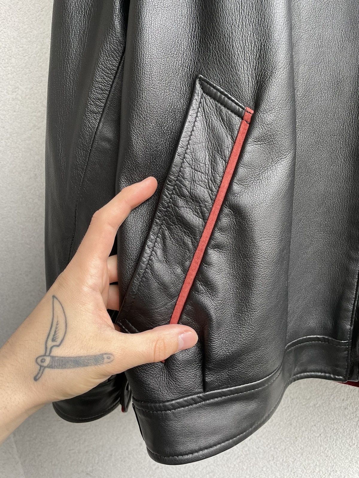 Leather Vintage 90s High Quality Genuine Leather Jacket Hype Casual Size US L / EU 52-54 / 3 - 4 Thumbnail