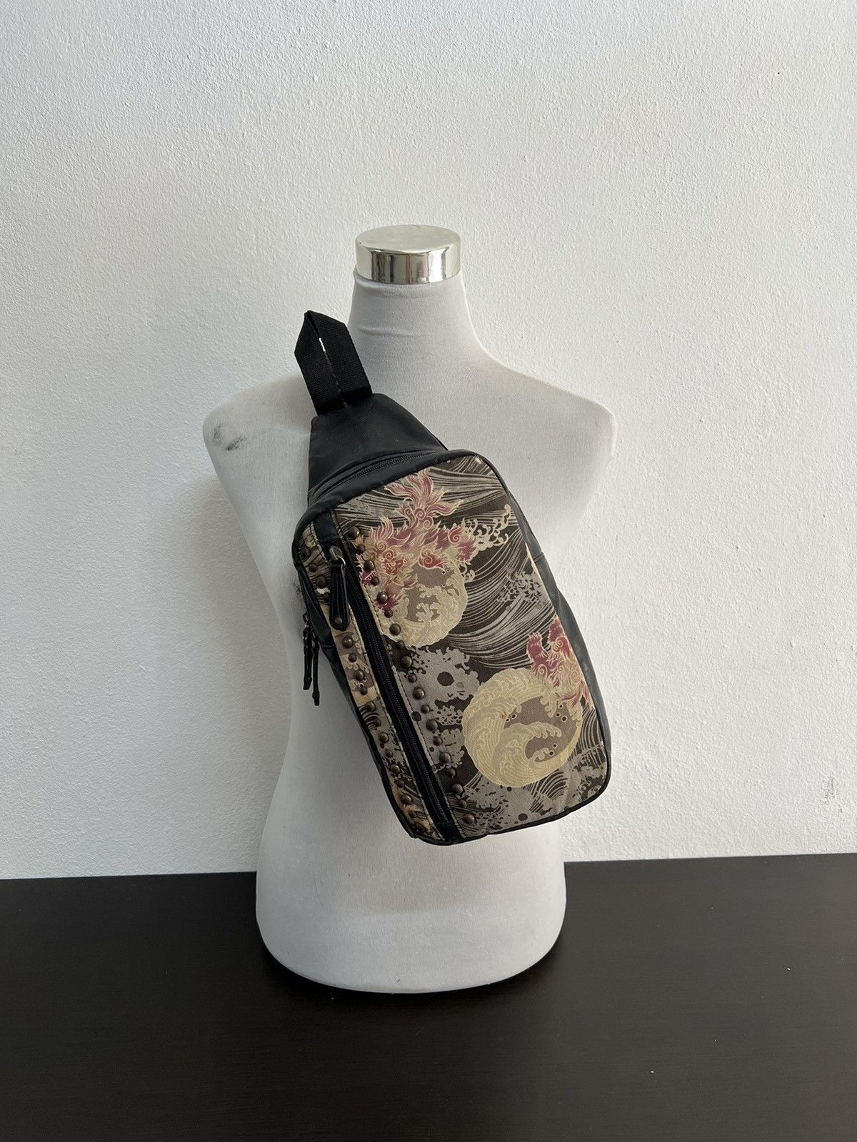 Japanese Brand Japanese Brand Sukajan Crossbody Bag Size ONE SIZE - 2 Thumbnail