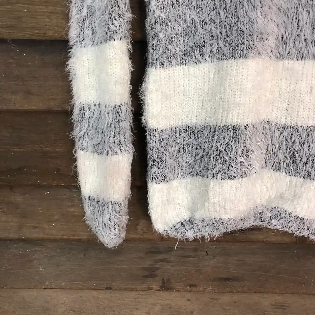Aran Isles Knitwear × Japanese Brand × OVER THE STRiPES Groce White Stripe Shag Shaggy Fur Mohair Knitwear #705 Size M / US 6-8 / IT 42-44 - 4 Thumbnail