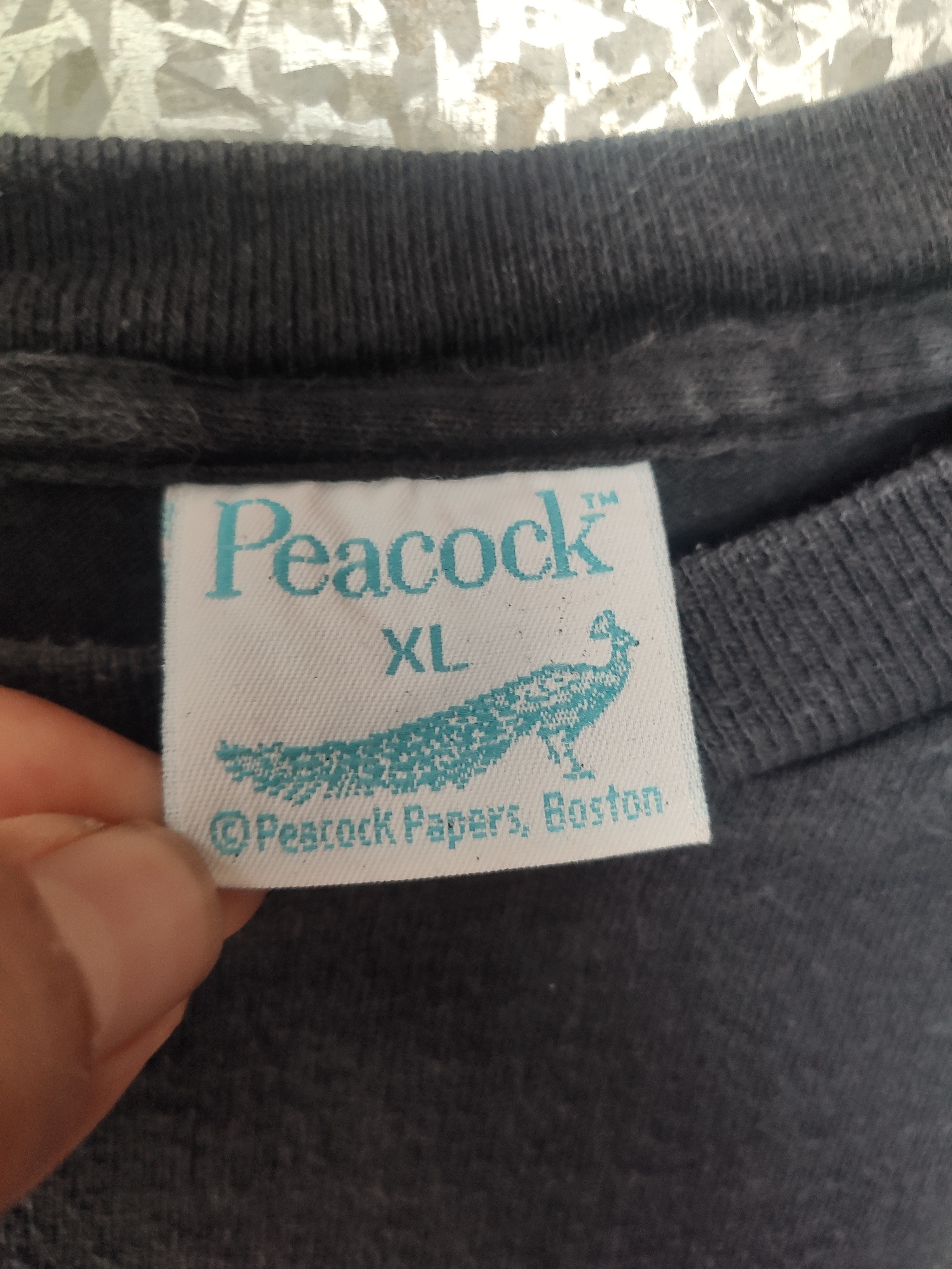Vintage Vintage 90s Vintage peacock paper t shirt Size US XL / EU 56 / 4 - 5 Thumbnail