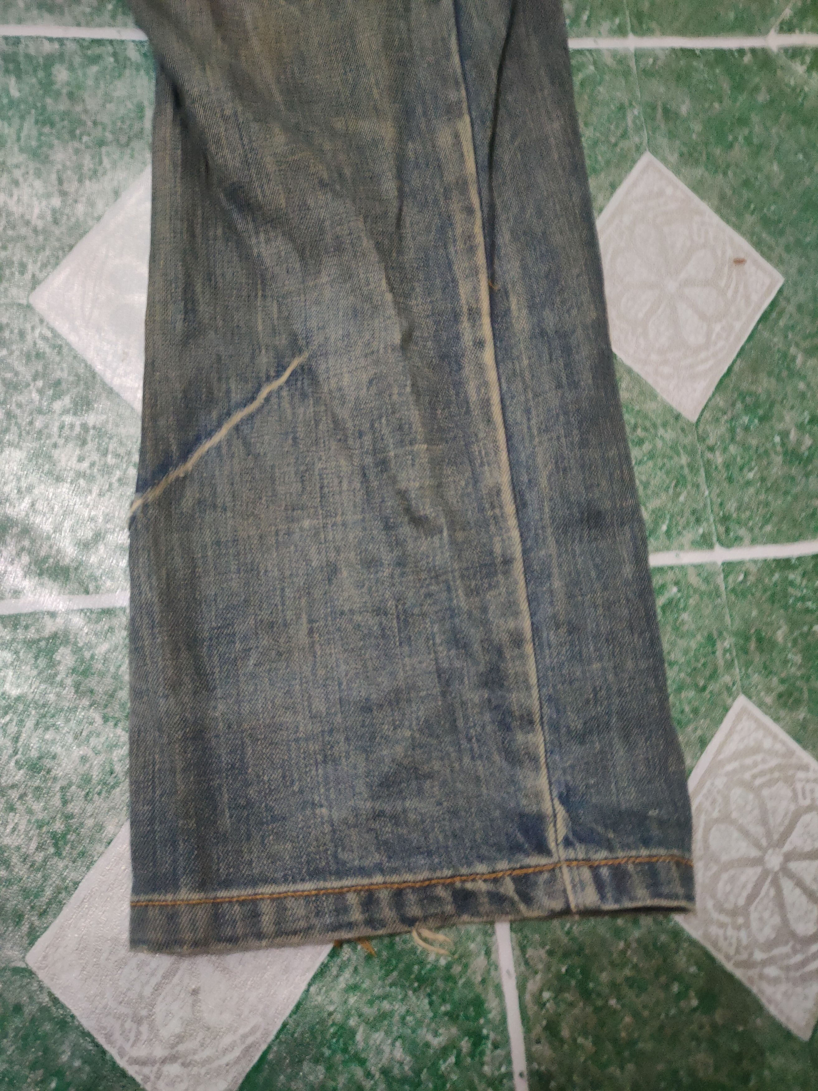 The GV Gallery Vintage Tough Jeansmith thrashed distressed flared jeans Size US 30 / EU 46 - 6 Thumbnail