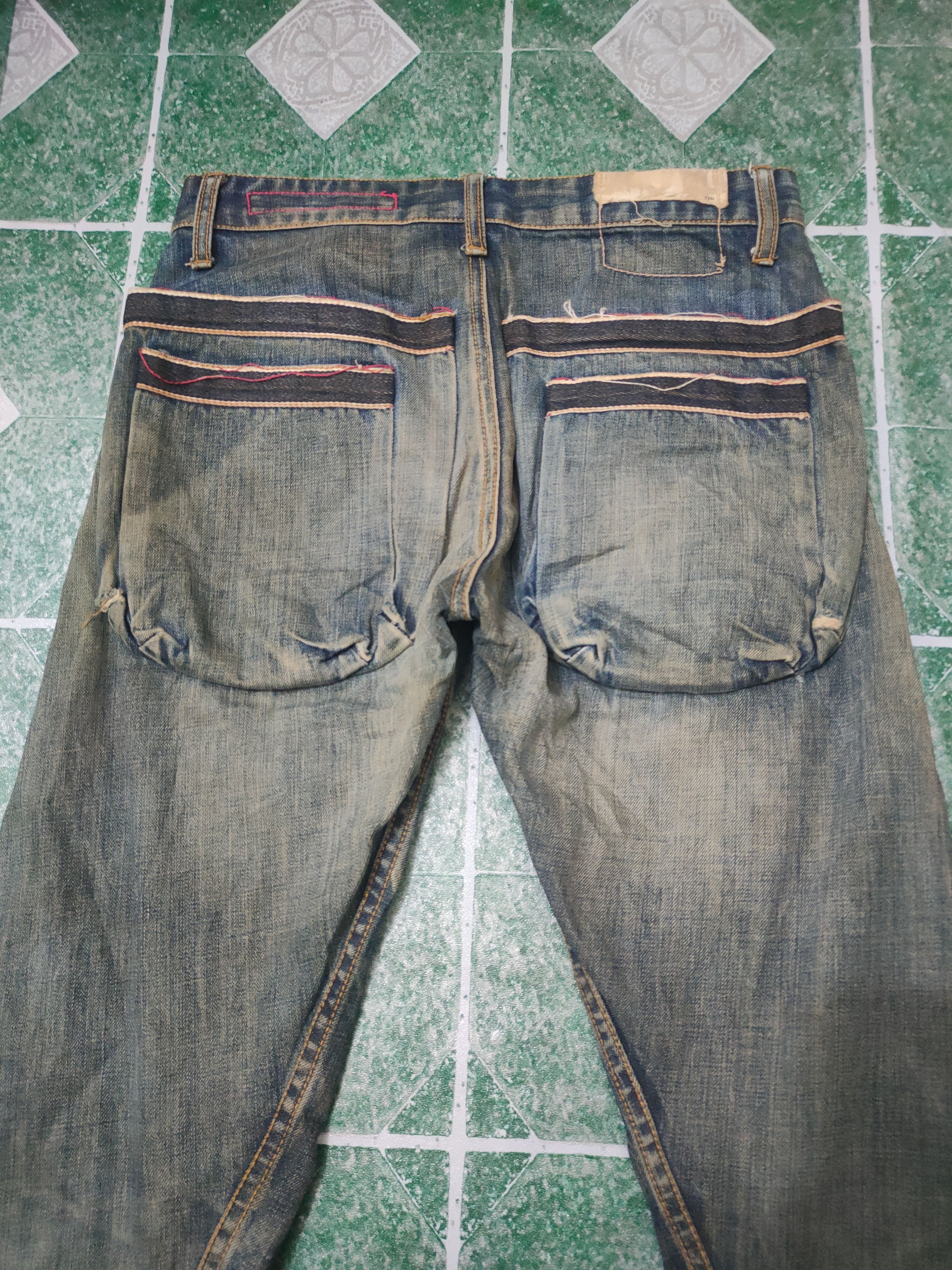 The GV Gallery Vintage Tough Jeansmith thrashed distressed flared jeans Size US 30 / EU 46 - 11 Thumbnail