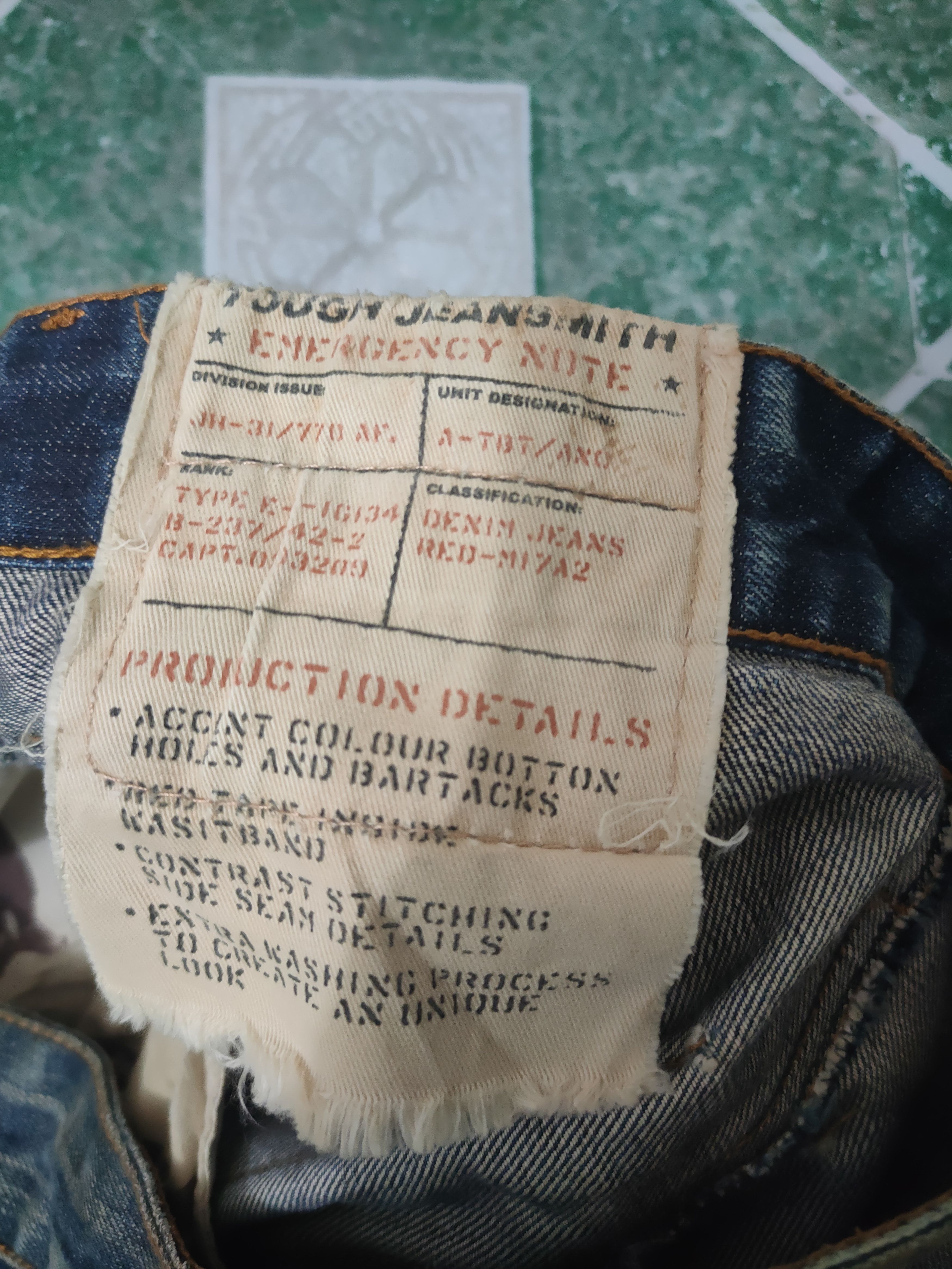 The GV Gallery Vintage Tough Jeansmith thrashed distressed flared jeans Size US 30 / EU 46 - 20 Thumbnail