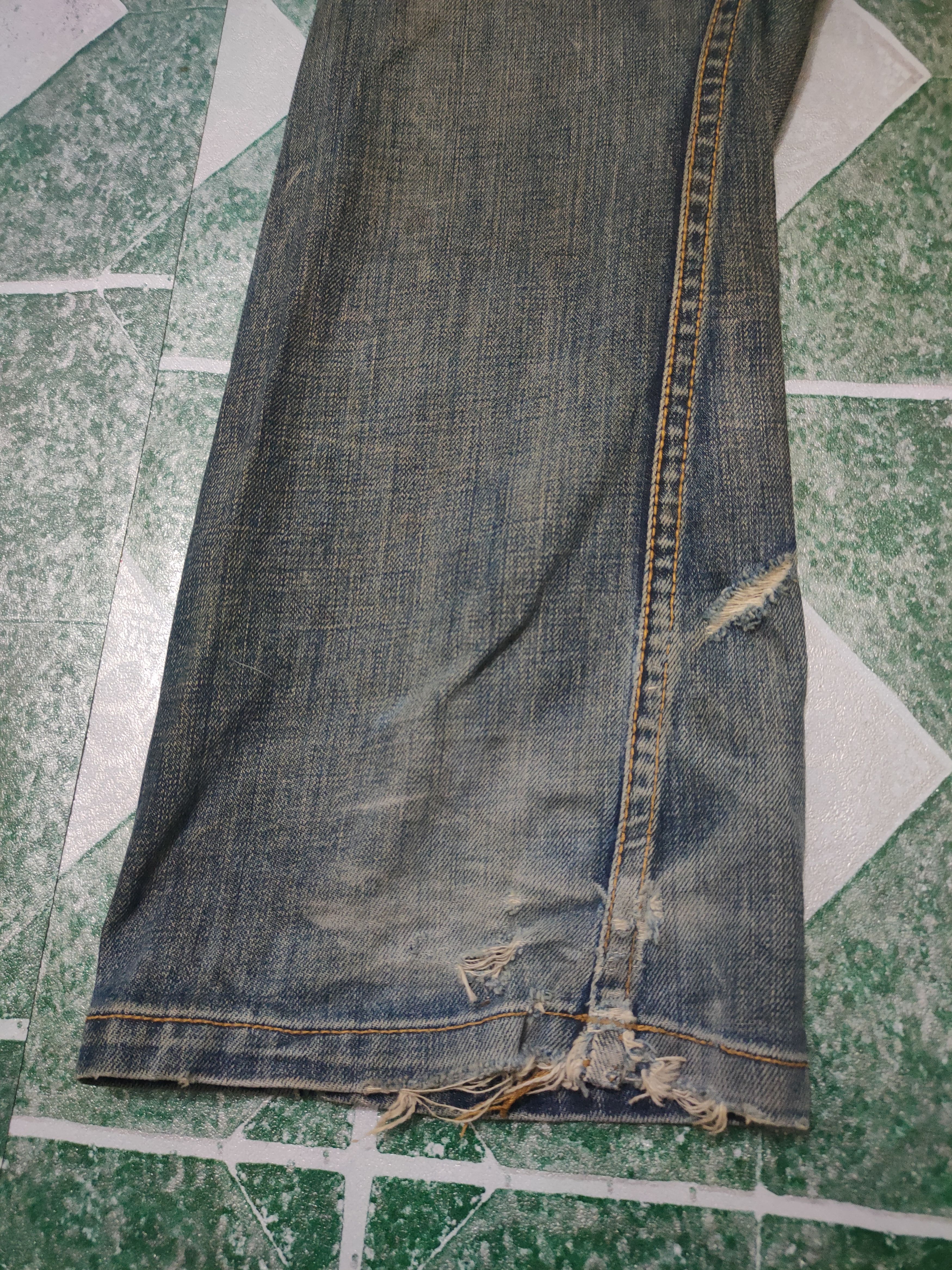 The GV Gallery Vintage Tough Jeansmith thrashed distressed flared jeans Size US 30 / EU 46 - 18 Thumbnail