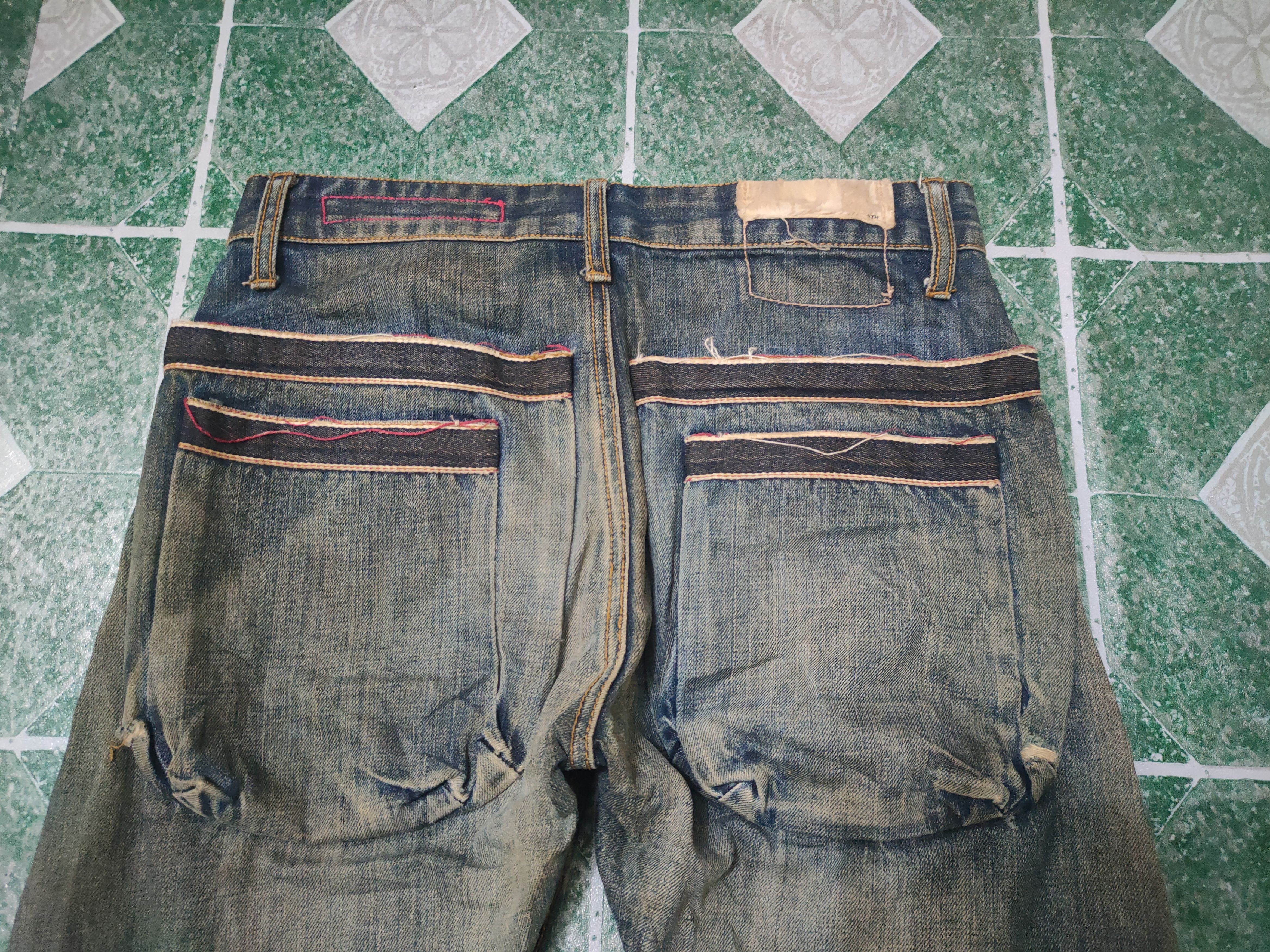 The GV Gallery Vintage Tough Jeansmith thrashed distressed flared jeans Size US 30 / EU 46 - 12 Thumbnail