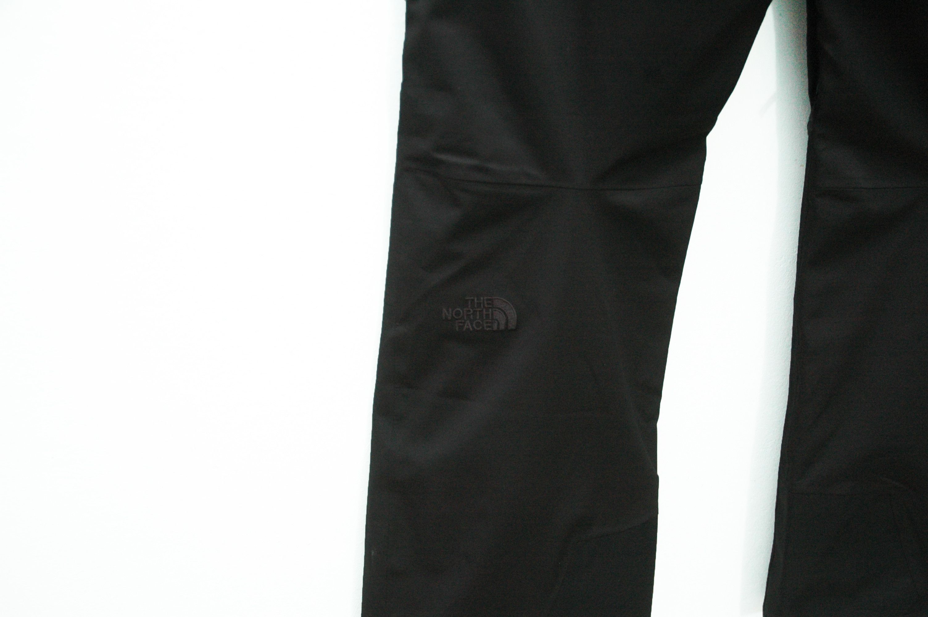 The North Face NWT The North Face Aboutday SKI Pant Size XXL Size US 38 / EU 54 - 11 Thumbnail