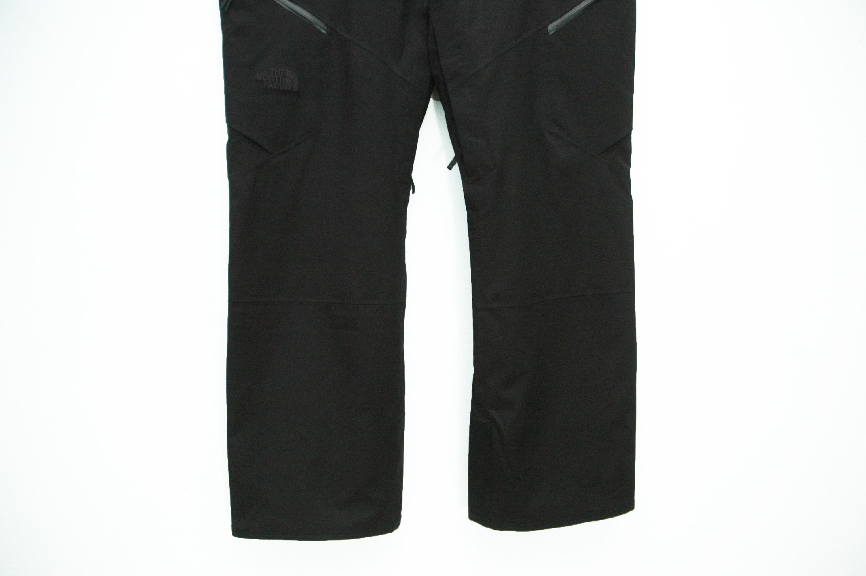 The North Face NWT The North Face Aboutday SKI Pant Size XXL Size US 38 / EU 54 - 3 Thumbnail