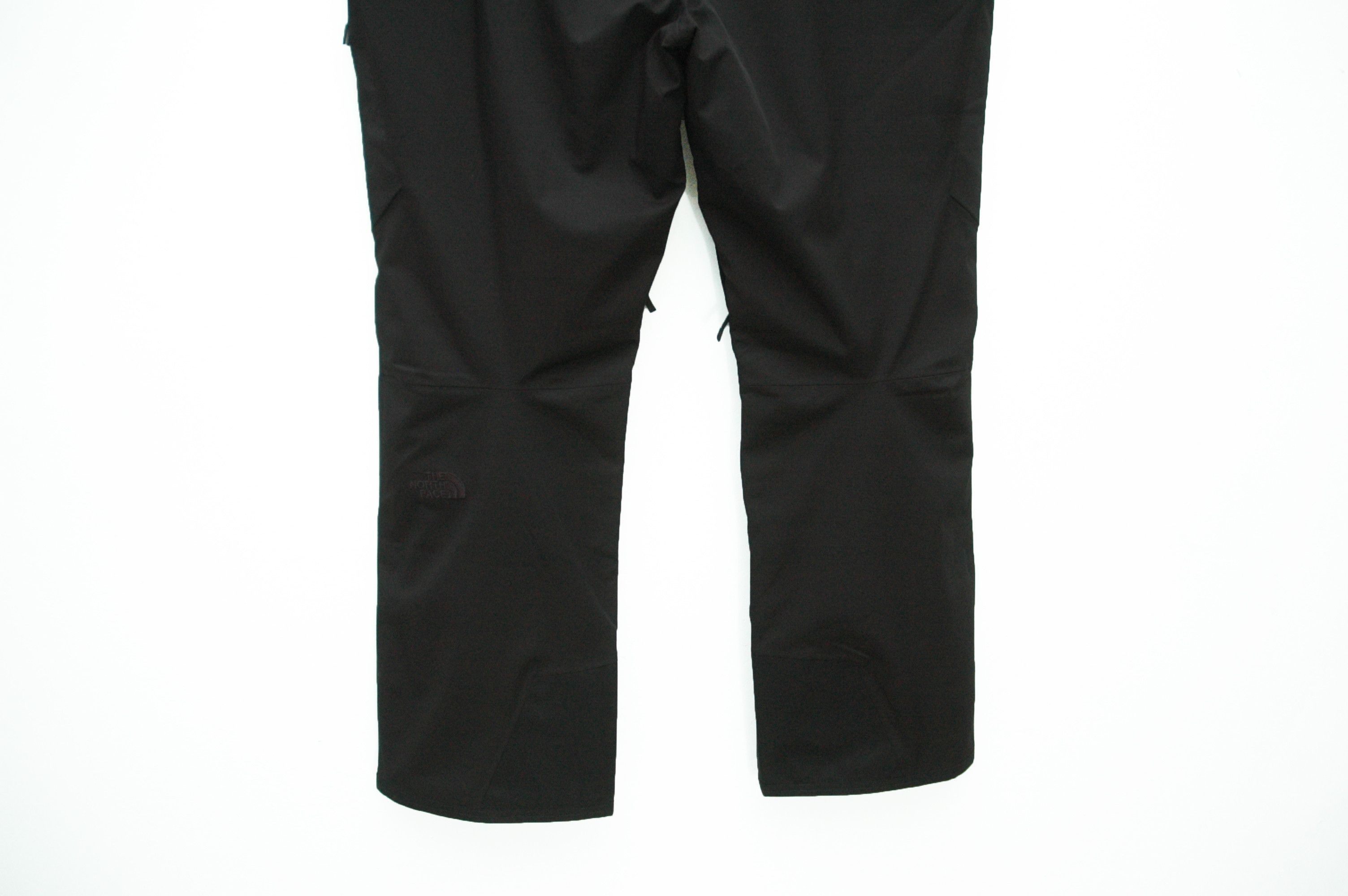 The North Face NWT The North Face Aboutday SKI Pant Size XXL Size US 38 / EU 54 - 10 Thumbnail
