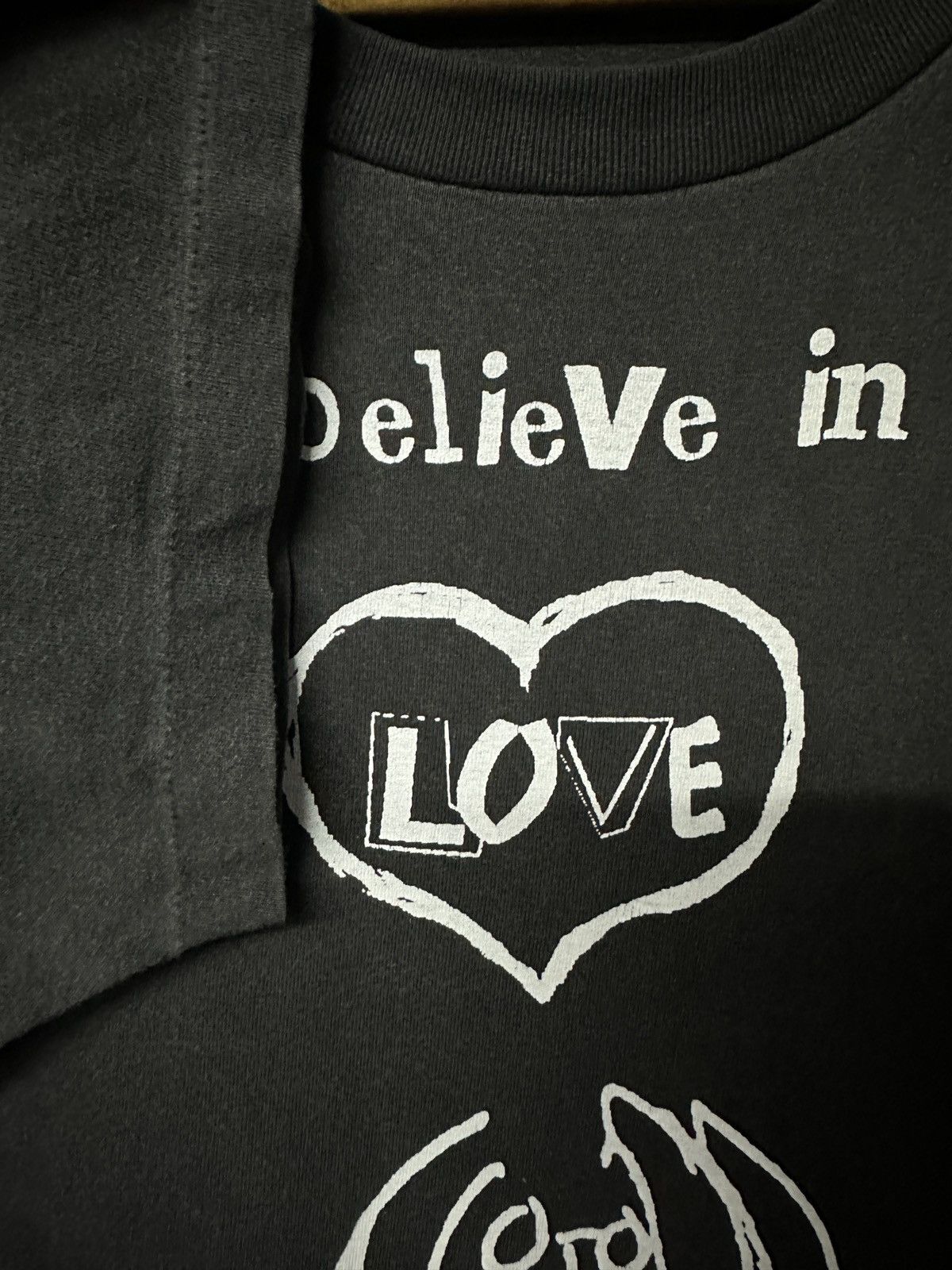 Band Tees × Vintage Vintage 90s John Lennon I Believe In And Me Faded Tee Size US L / EU 52-54 / 3 - 4 Thumbnail