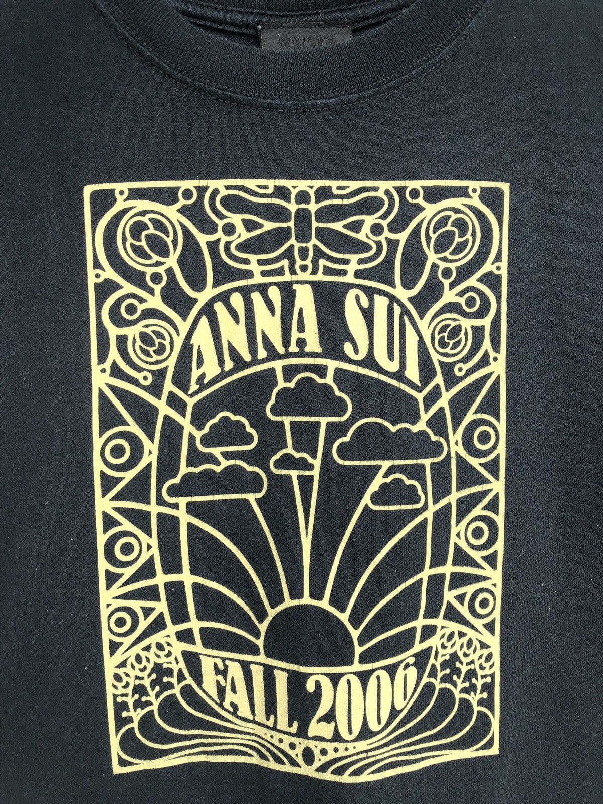 Japanese Brand Vintage Anna Sui Tees Size US S / EU 44-46 / 1 - 1 Thumbnail
