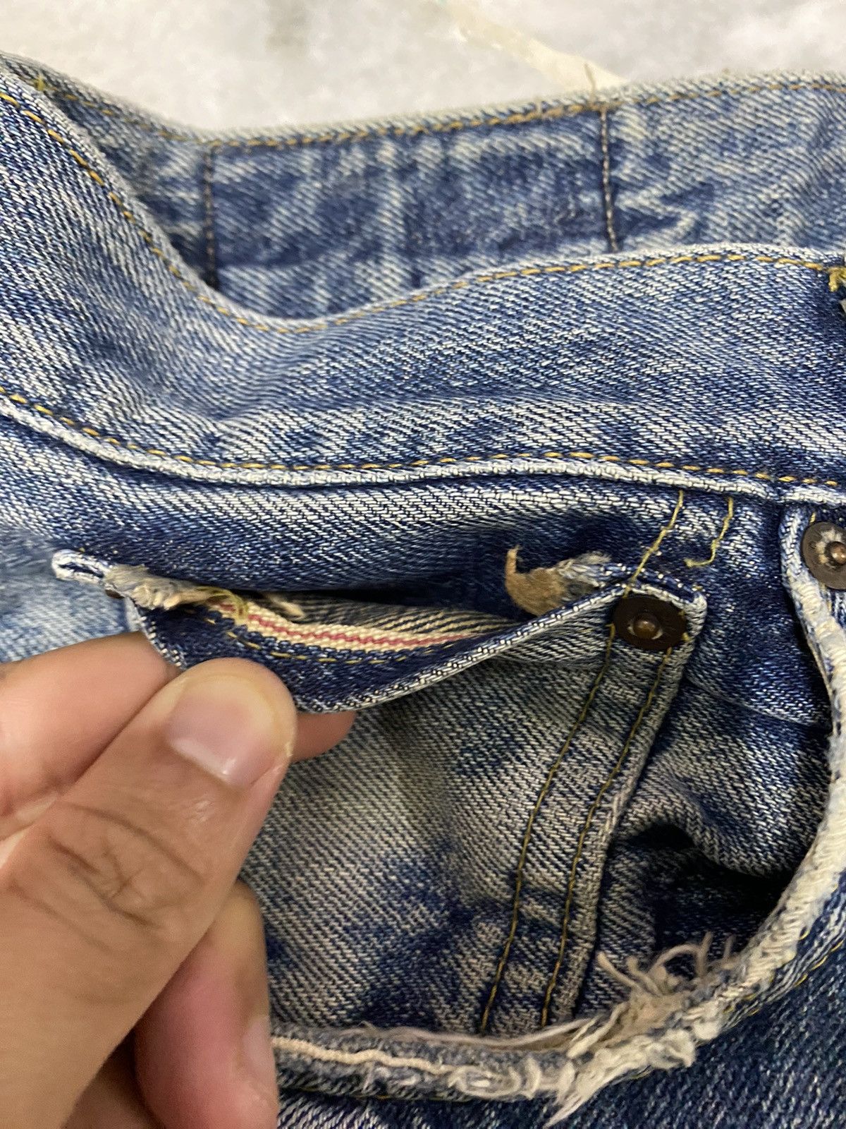 Edwin VINTAGE EDWIN 505 SELVEDGE DISTRESSED DENIM JEANS Size US 30 / EU 46 - 8 Thumbnail