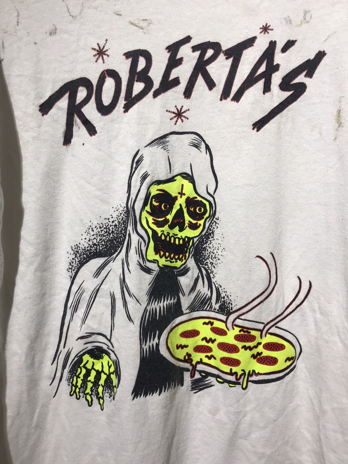 LIKE HORROR T SHIRT ROBERTA'S