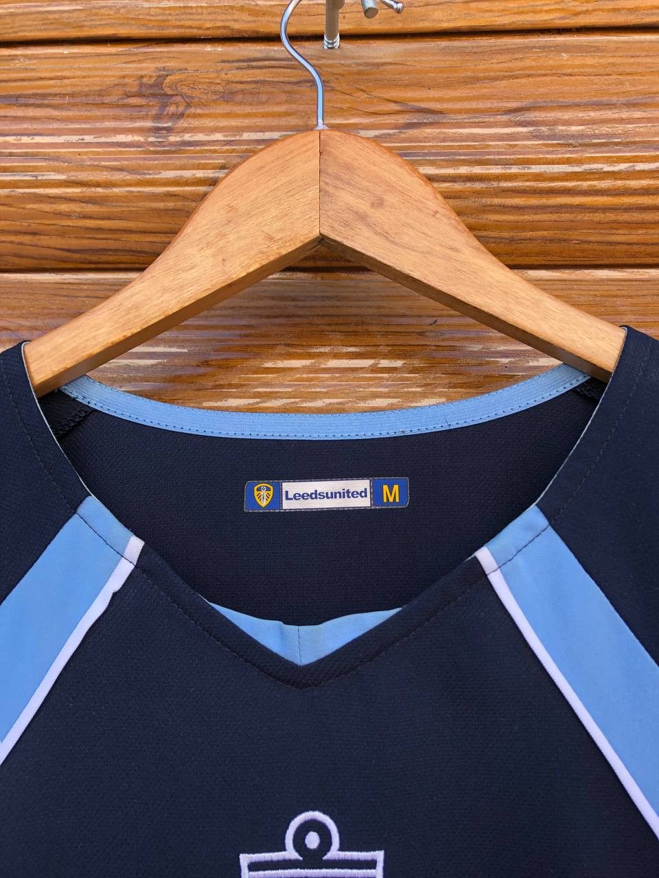 Vintage LEEDS UNITED AWAY FOOTBALL SHIRT SOCCER JERSEY ADMIRAL Size US M / EU 48-50 / 2 - 4 Thumbnail