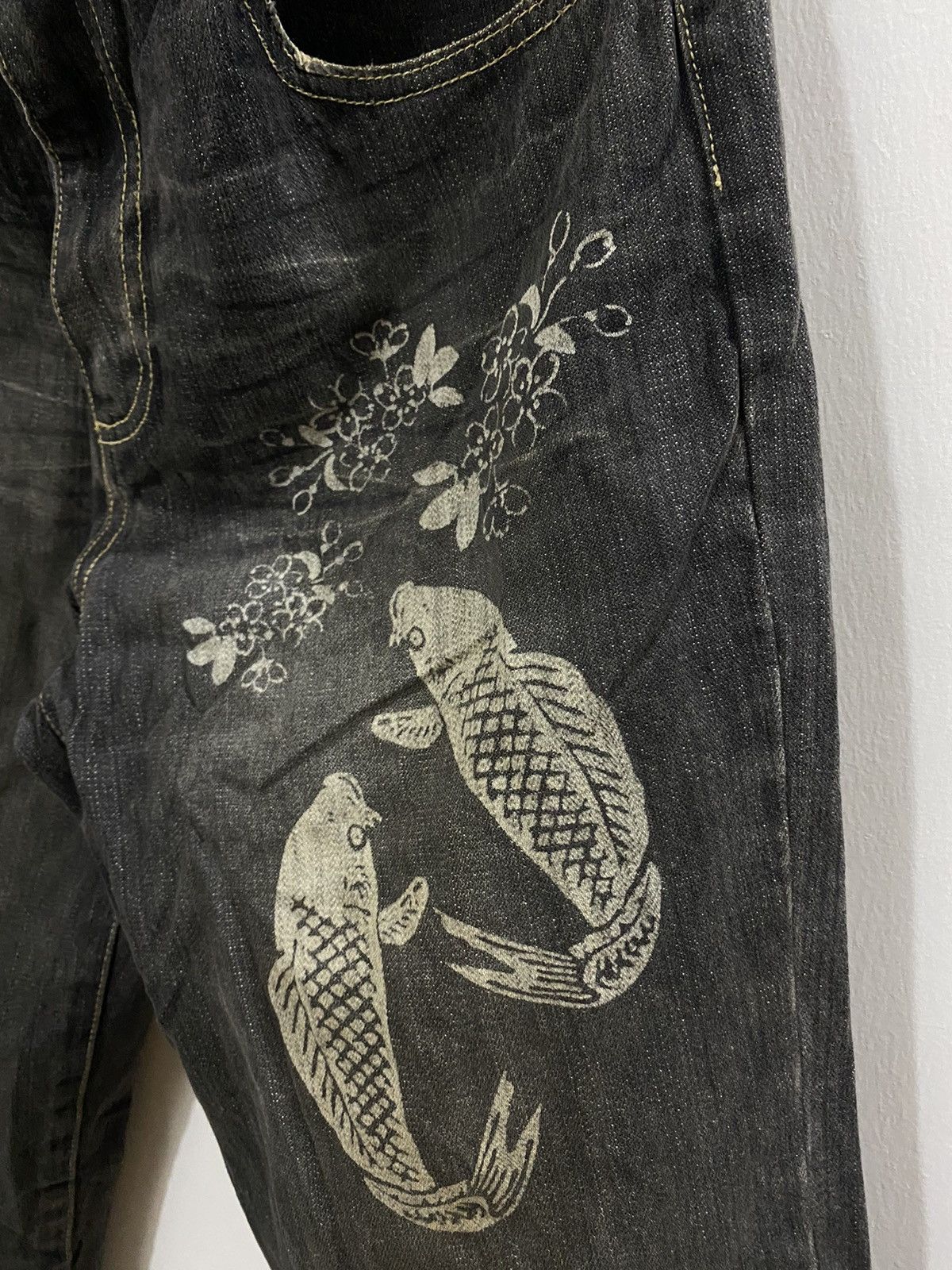 Japanese Brand Vintage Karakuri American Rapper Jeans Print Koi Fish Size US 31 - 6 Thumbnail