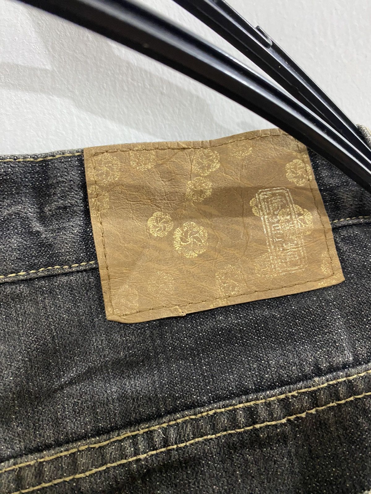 Japanese Brand Vintage Karakuri American Rapper Jeans Print Koi Fish Size US 31 - 10 Thumbnail