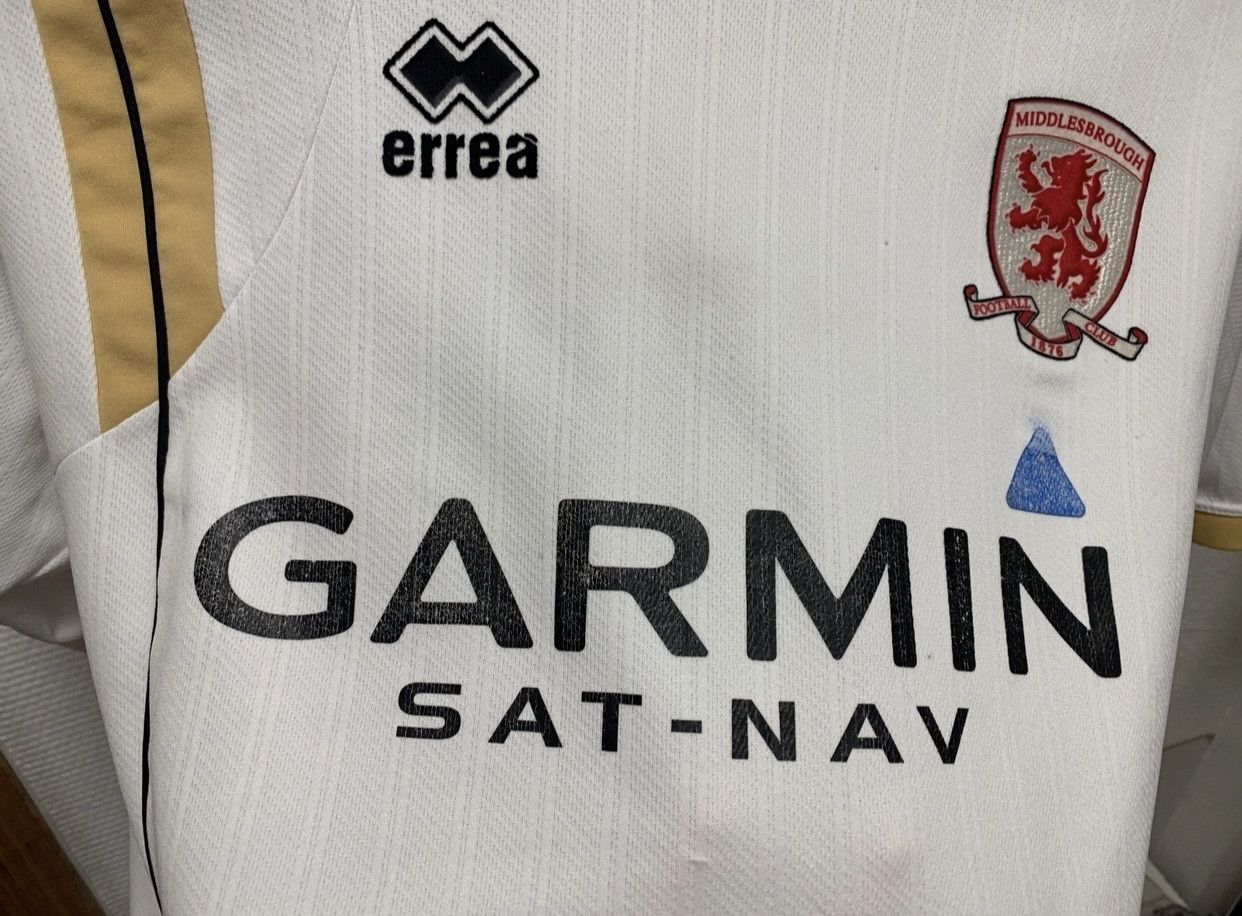 Vintage Middlesbrough vintage errea soccer jersey L-Xl size Size US L / EU 52-54 / 3 - 6 Thumbnail